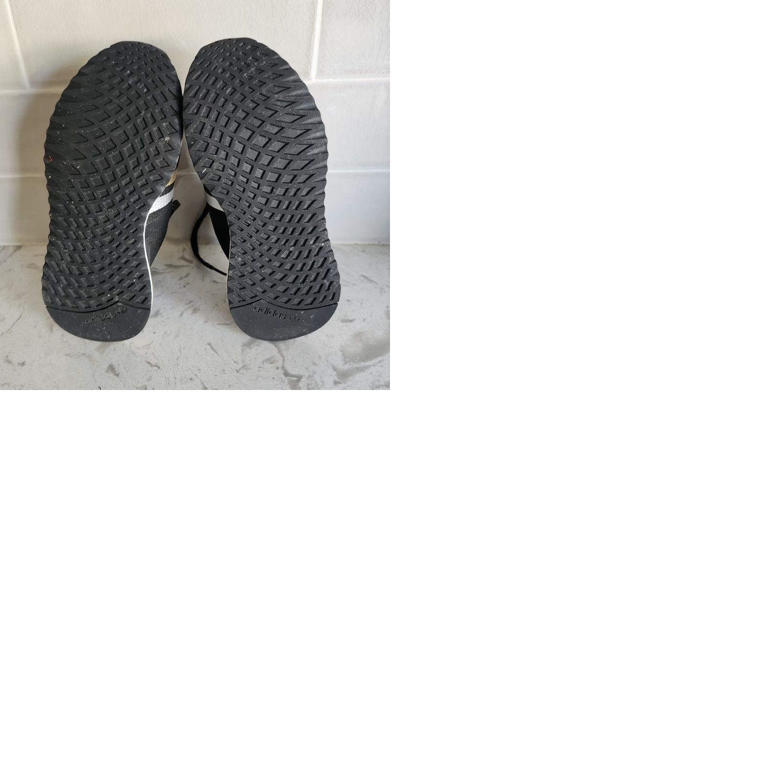 Adidas Adidas U_Path Run FW2325 Black Gold Sneakers Womens Size 5 Shoe Casual Activewear Girls Womens Size US 5 / IT 35 - 9 Thumbnail