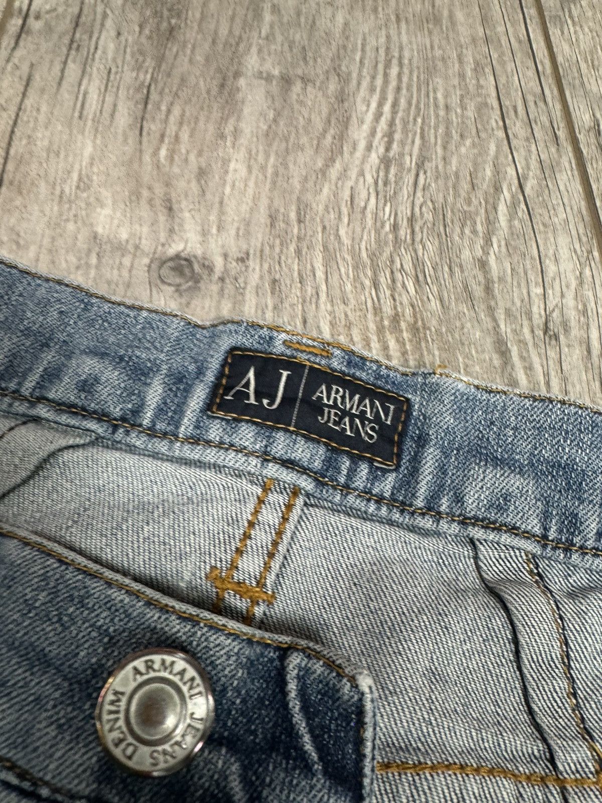 Armani × Japanese Brand × Vintage ARMANI JEANS METAL LOGO VINTAGE HYPE JAPANESE STYLE SIZE 32 Size US 32 / EU 48 - 7 Thumbnail