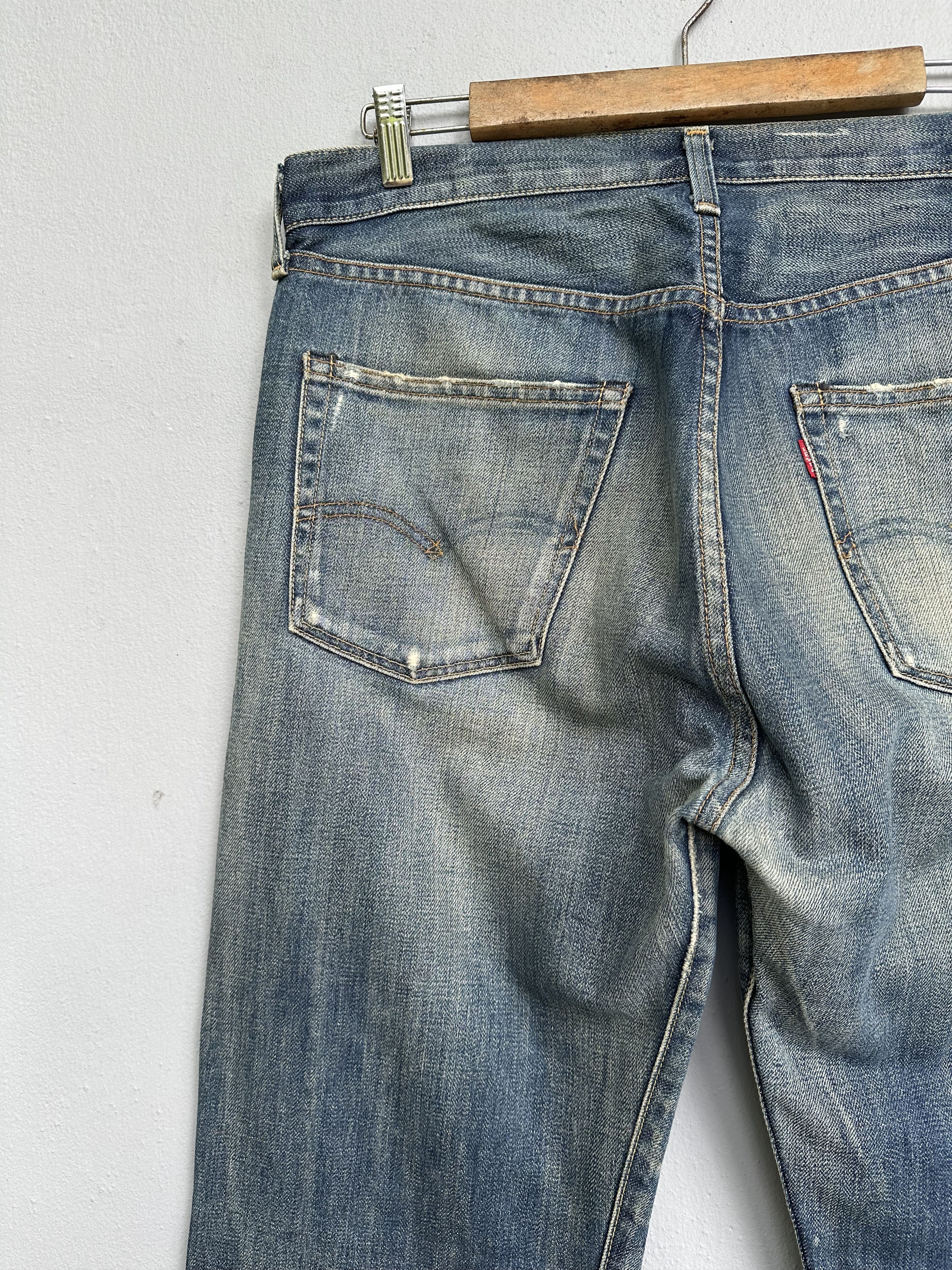Levi's Vintage Clothing Vintage Levi's 501 Big E 1971 Distressed Reproduction Jeans Size US 34 / EU 50 - 15 Thumbnail