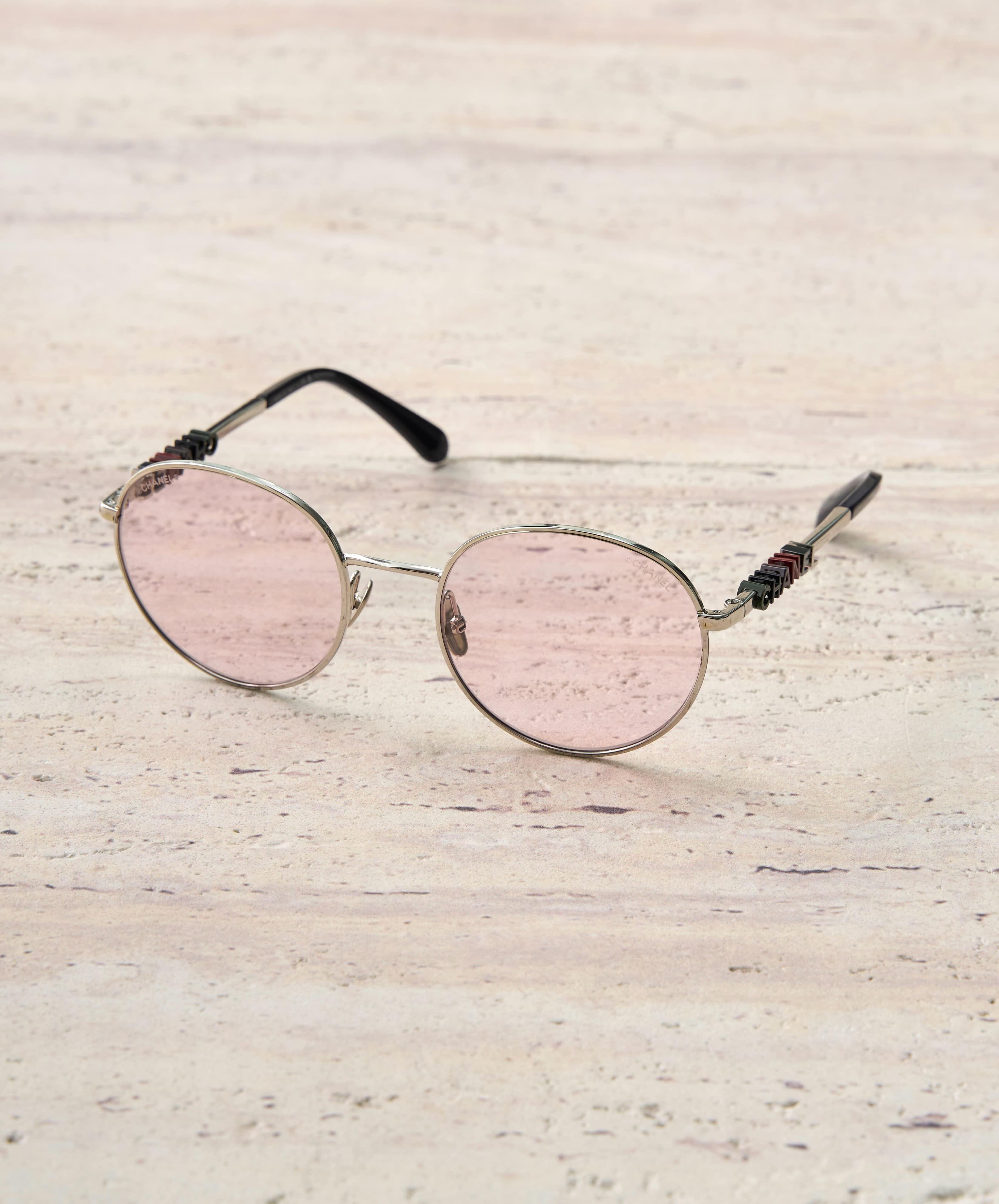 Chanel CHANEL 0CH4282 SUNGLASSES Size ONE SIZE - 1 Thumbnail
