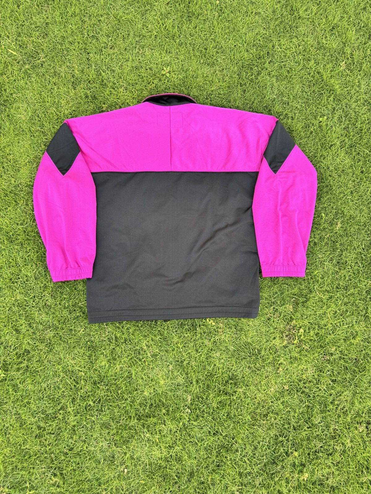 Diadora vintage Diadora nylon windbreaker jacket in pink and black Size US XL / EU 56 / 4 - 7 Thumbnail
