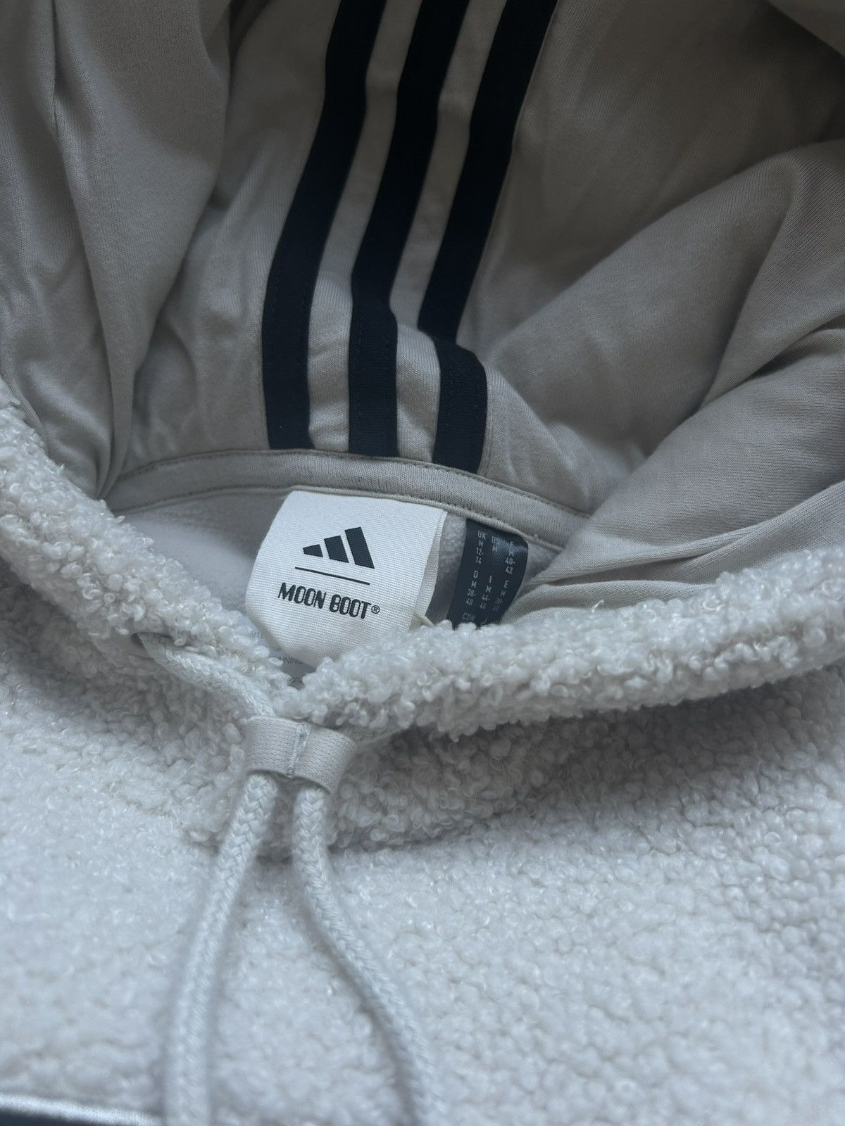 Adidas × Grailed × Moon Boot New Hoodie Moon boot adidas crop Size M / US 6-8 / IT 42-44 - 6 Thumbnail