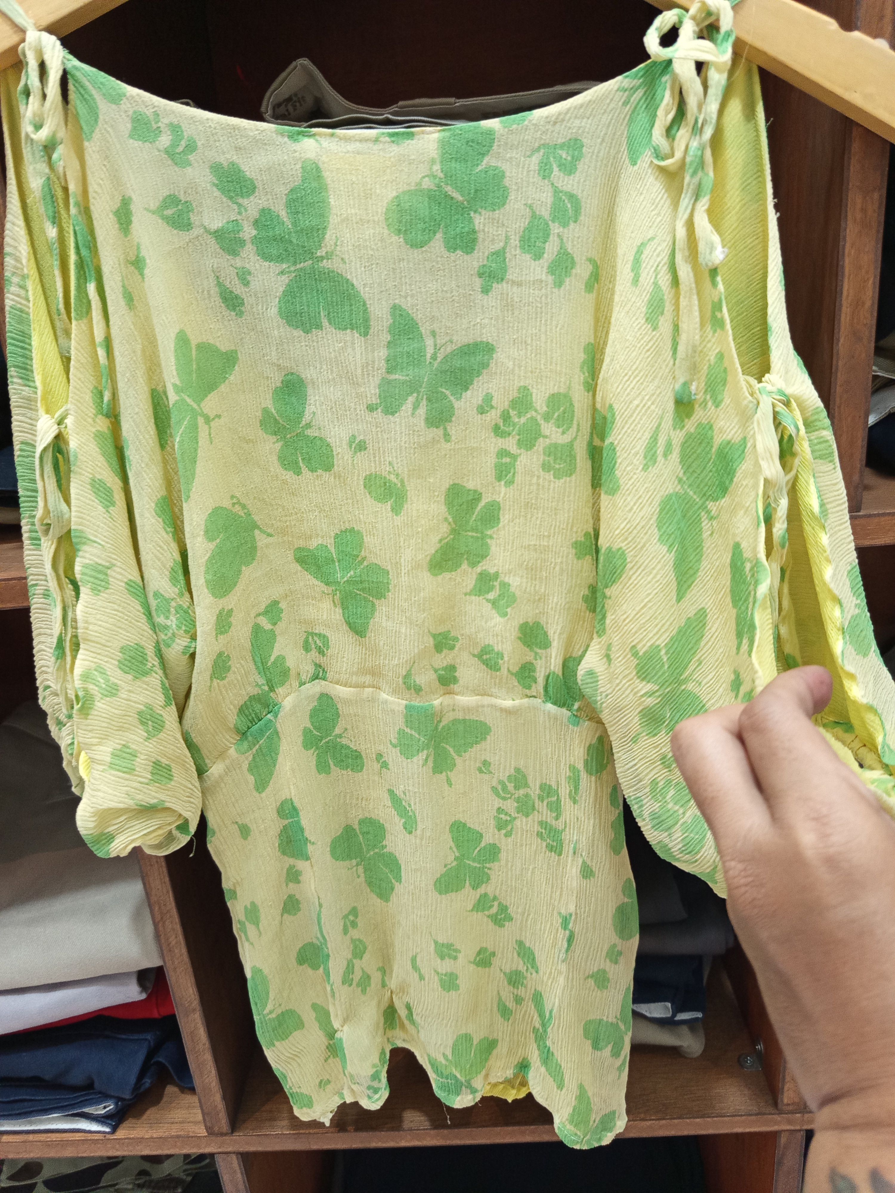 Paul & Joe Paul & Joe Butterfly Print Silk Blouse Made in France Size M / US 6-8 / IT 42-44 - 7 Thumbnail