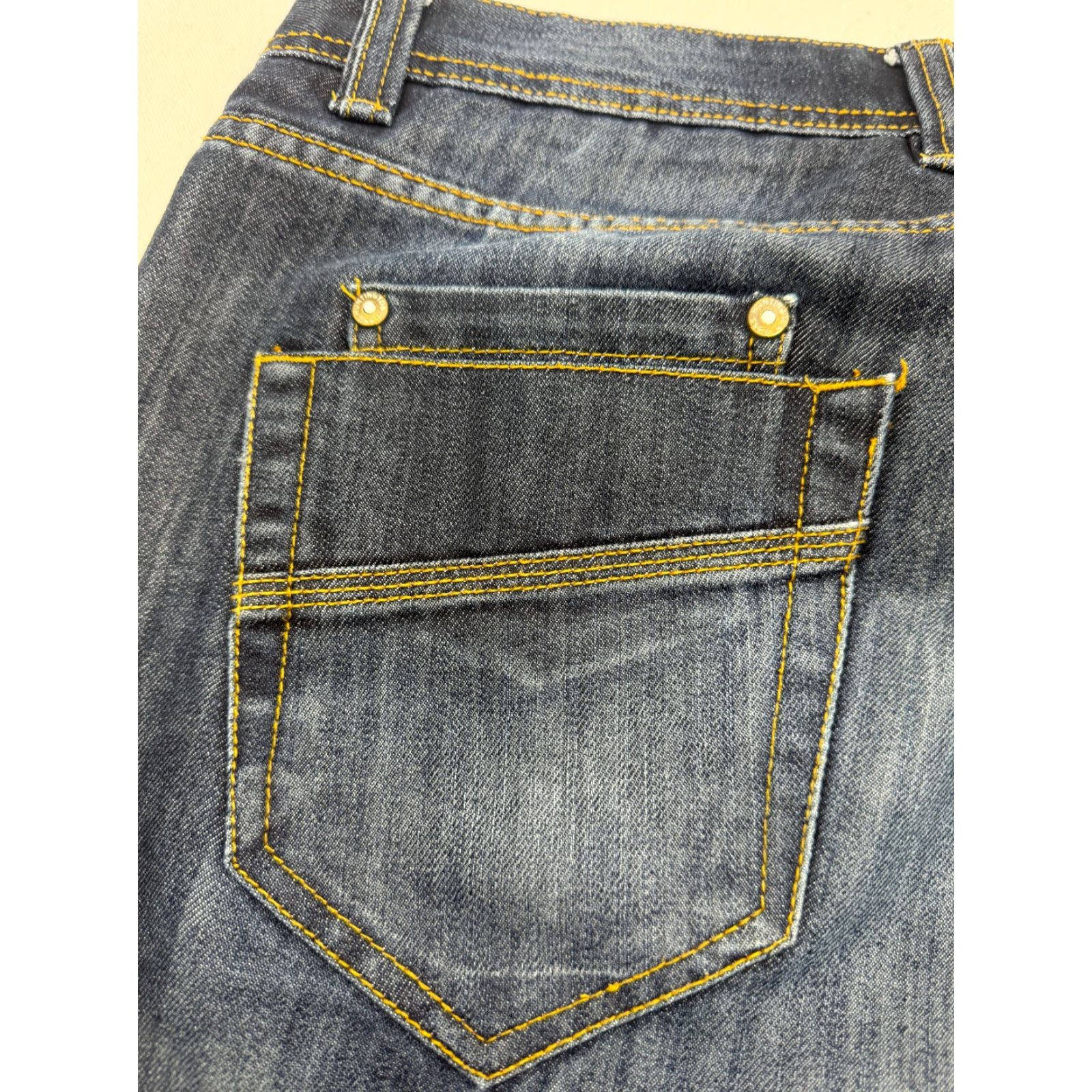 Denime Huntington Beach Club Jeans Mens 36x32 Blue Denim Jeans Straight 5-Pocket Regular Waist 36 Inseam 32 Mens Clothing Beach Theme Size US 36 / EU 52 - 6 Thumbnail