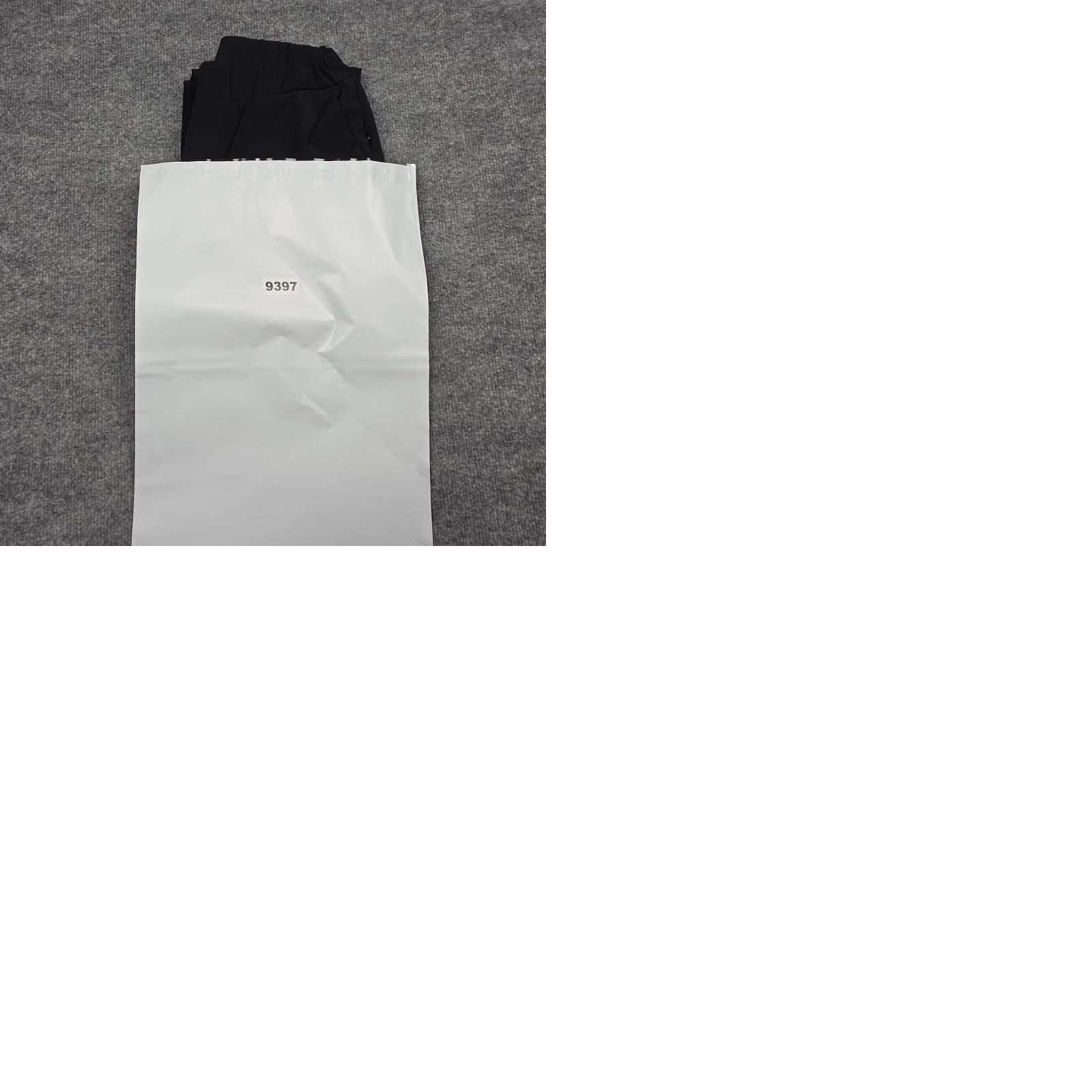 Vintage Cozy Earth Jogger Pants Women's Small Black Stretch Regular Tapered Pocket Moisture Wicking Adjustable Waist Lounge Activewear Comfort Size 28" / US 6 / IT 42 - 9 Thumbnail