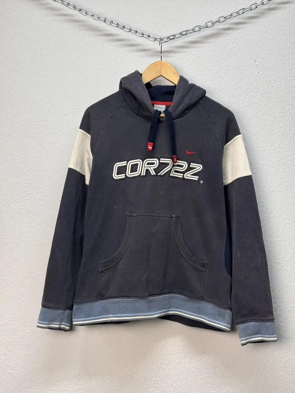 Nike Vintage Sweatshirt Nike COR72Z Big Logo Y2K Size US M / EU 48-50 / 2 - 2 Thumbnail