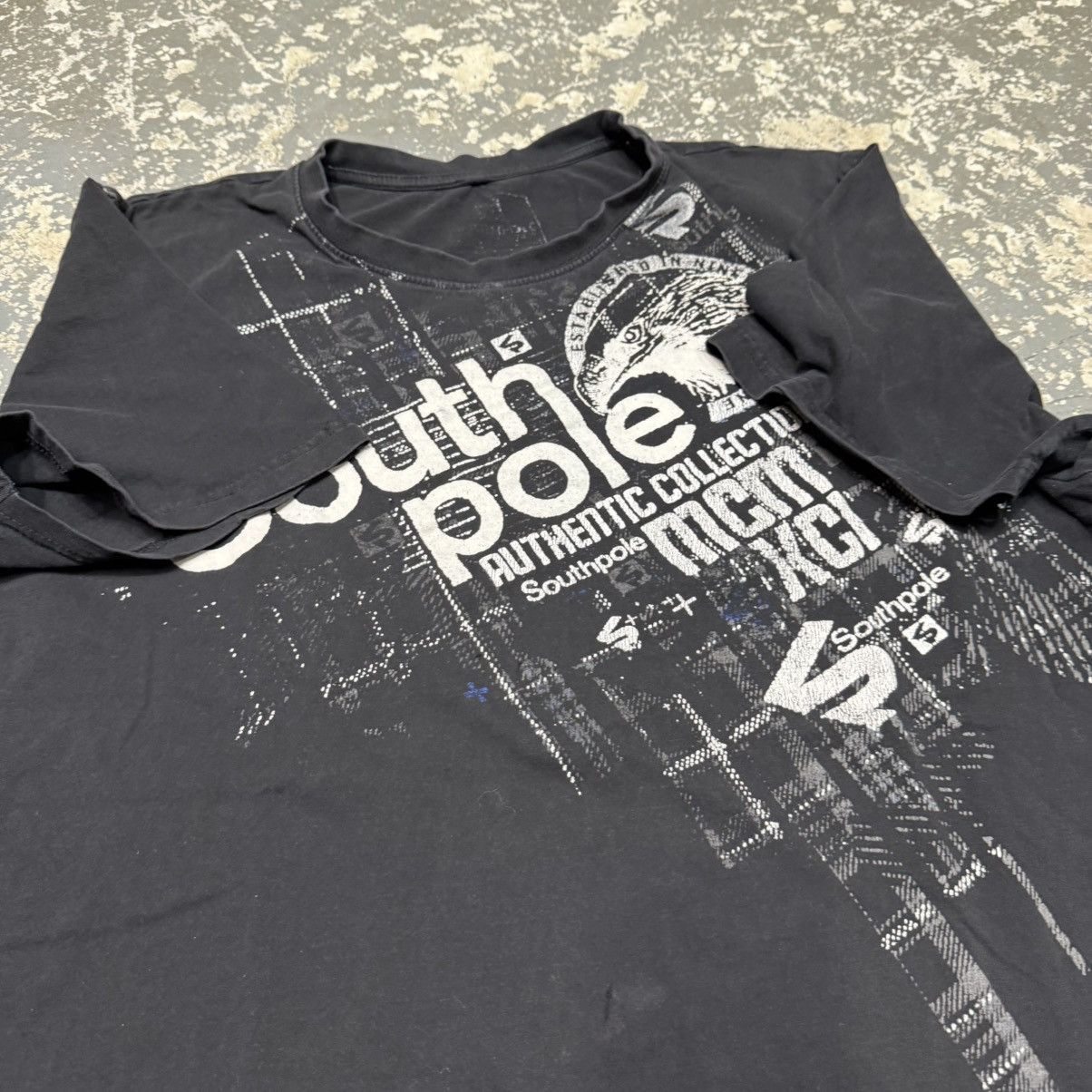 Affliction Vintage South Pole Black Y2K Grunt Grunge Tshirt Size US L / EU 52-54 / 3 - 7 Thumbnail