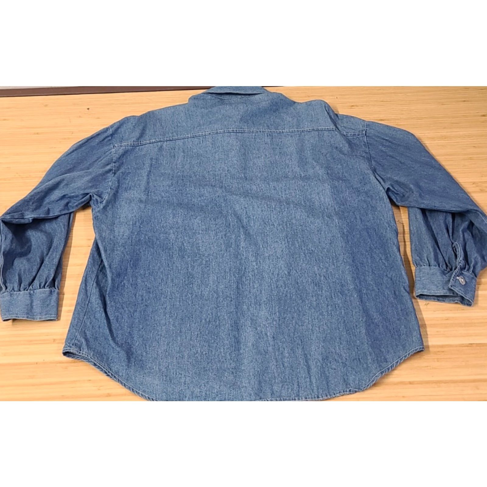 Denime VINTAGE Top Line USA Denim Button-Up Long Sleeve Embroidered Looney Tunes Plaid Collared Shirt M Women Blue 100% Cotton USA-made Embroidered Logo Size M / US 6-8 / IT 42-44 - 5 Thumbnail