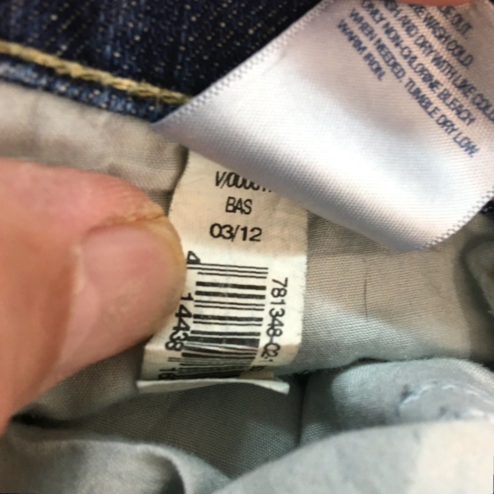 Old Navy Old Navy Jeans Womens Size 16 Blue Denim Straight Stretch Casual 30in 5-Pocket Size 38" / US 16 / IT 52 - 6 Thumbnail