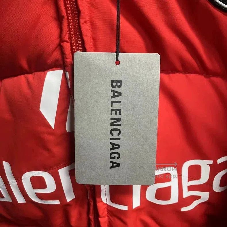 Balenciaga Balenciaga Red Football Print Logo Down Jacket. Size US S / EU 44-46 / 1 - 5 Thumbnail