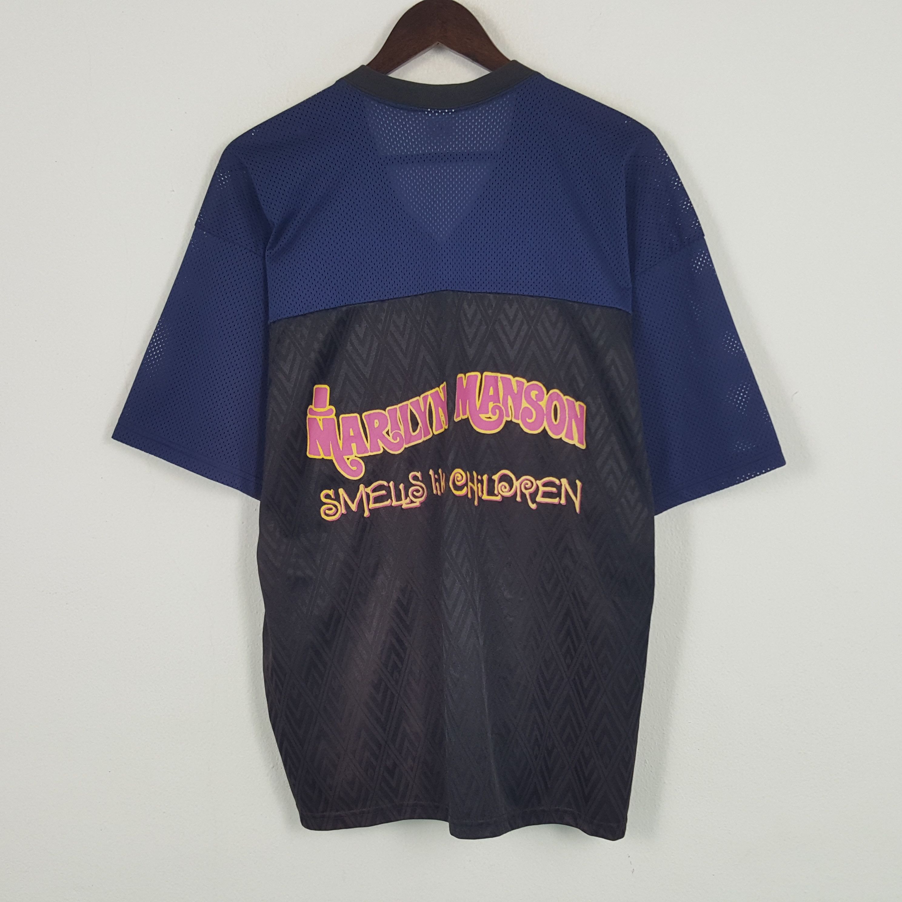 Marilyn Manson × Vintage Vintage Marilyn Manson Rugby Jersey Style Size US L / EU 52-54 / 3 - 3 Thumbnail