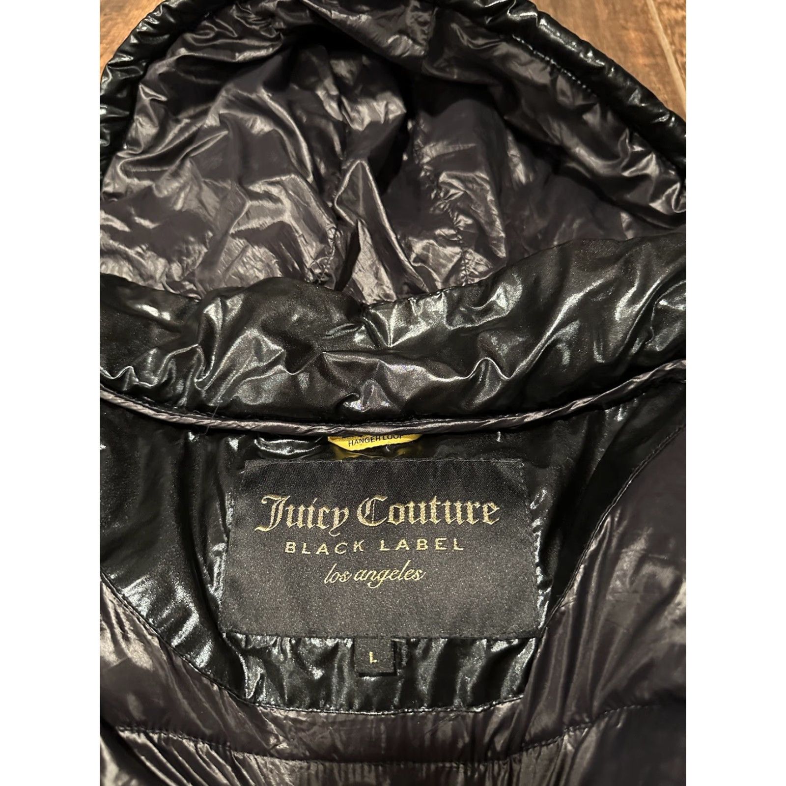 Juicy Couture VINTAGE Juicy Couture black label puffer coat parka Down Blend size Large Coat Parka Women Long Black Logo Hooded Insulated Waterproof Zip Size L / US 10 / IT 46 - 6 Thumbnail