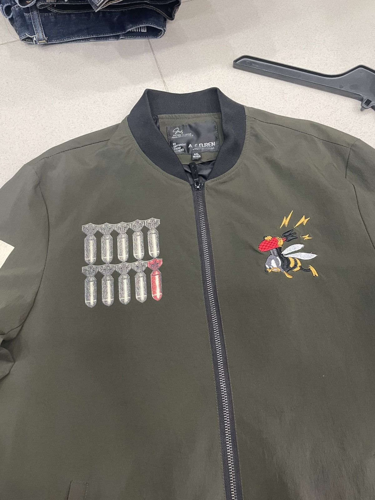 Other Good bomber Size US L / EU 52-54 / 3 - 4 Thumbnail