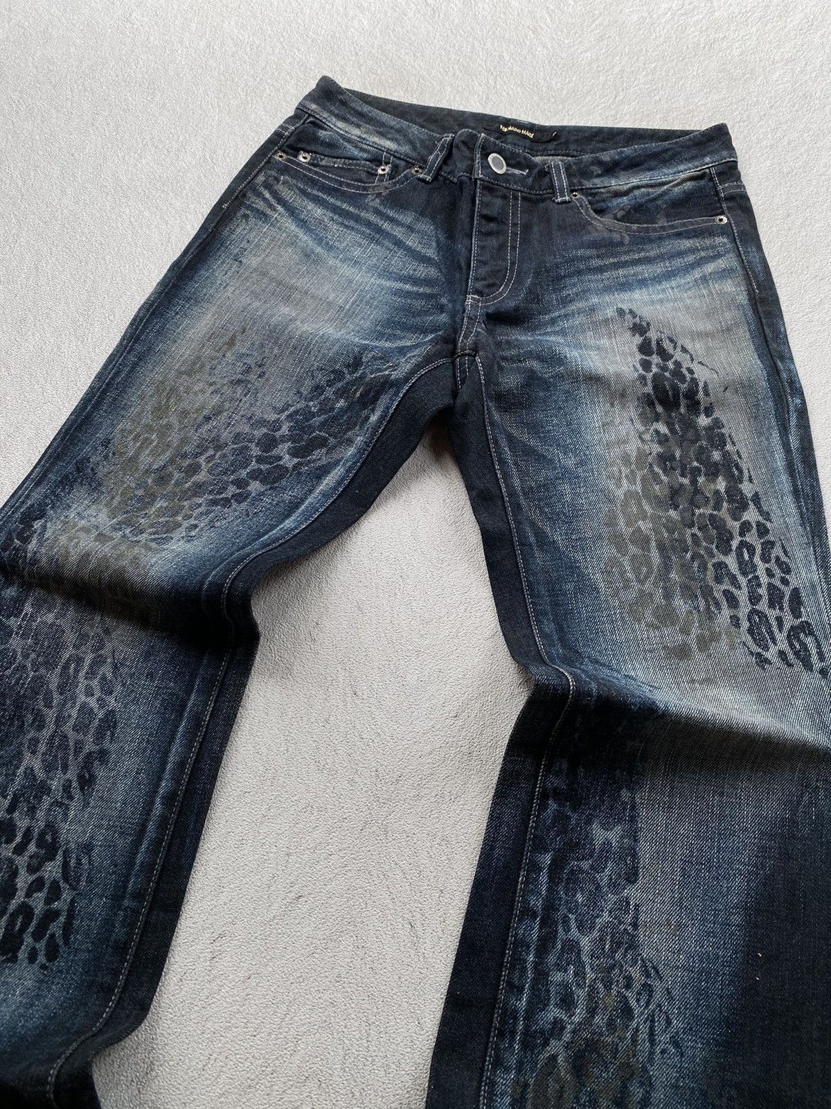 2000s Tornado Mart Flared Leopard Dot Jean