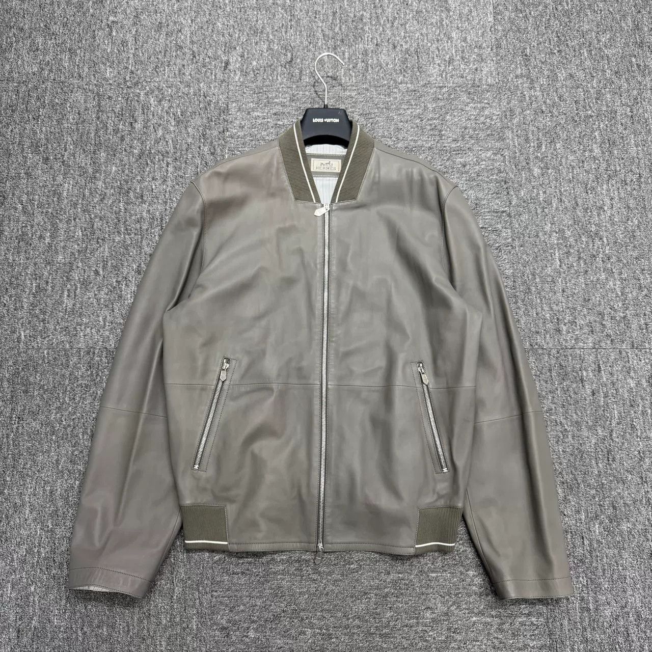 Hermes Hermes Elephant Gray Sheepskin Jacket Size US M / EU 48-50 / 2 - 1 Thumbnail