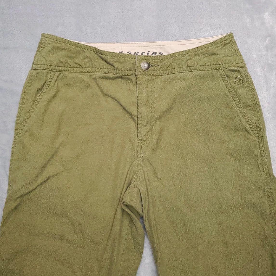 The North Face The North Face Pants Womens 6 Green Nylon Blend Cropped Cropped Pants Outdoor Casual Pockets Zipper Front Flat Front Womens Size 28" / US 6 / IT 42 - 3 Thumbnail