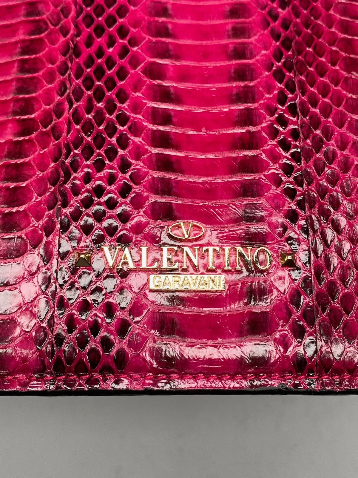 Valentino Valentino Garavani Snake Embossed Leather iPad Mini Case Size ONE SIZE - 5 Thumbnail