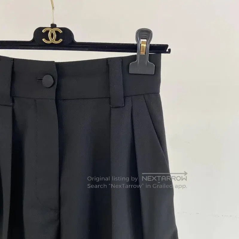 Miu Miu Miu Miu Black Wool Summer Shorts . Size 23" - 3 Thumbnail
