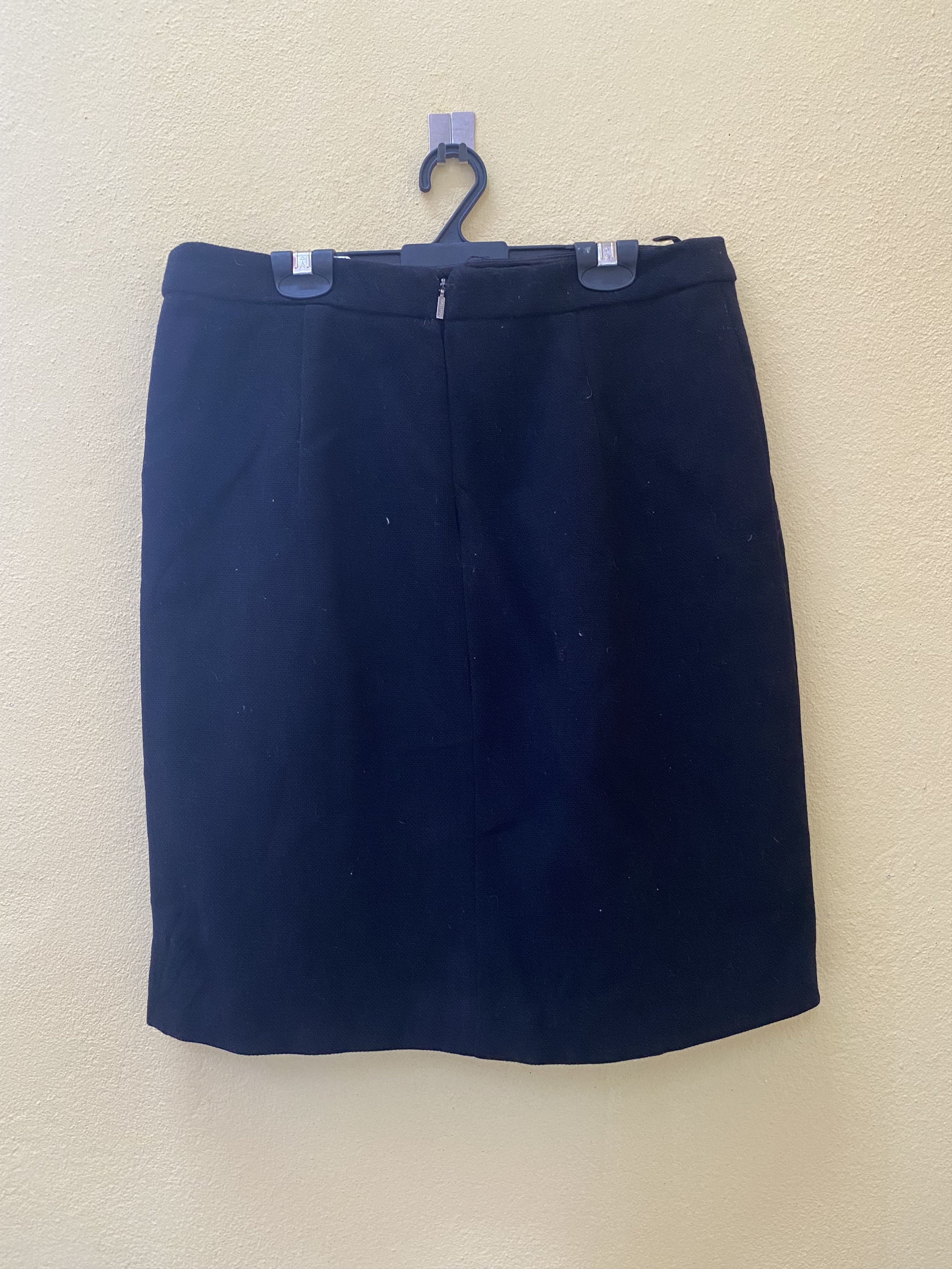 Max Mara Max Mara skirt Size 30" / US 8 / IT 44 - 1 Thumbnail