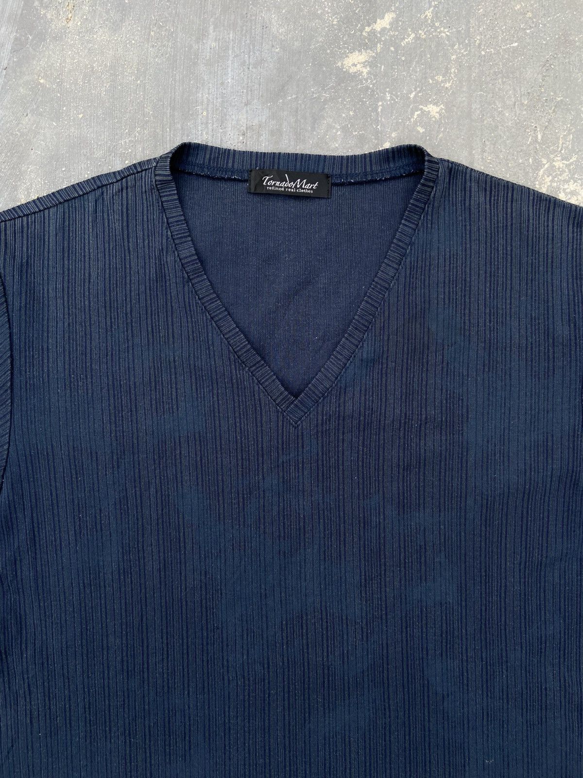 If Six Was Nine × Le Grande Bleu (L.G.B.) × Tornado Mart Tornado Mart V Neck Tee Size US M / EU 48-50 / 2 - 2 Thumbnail