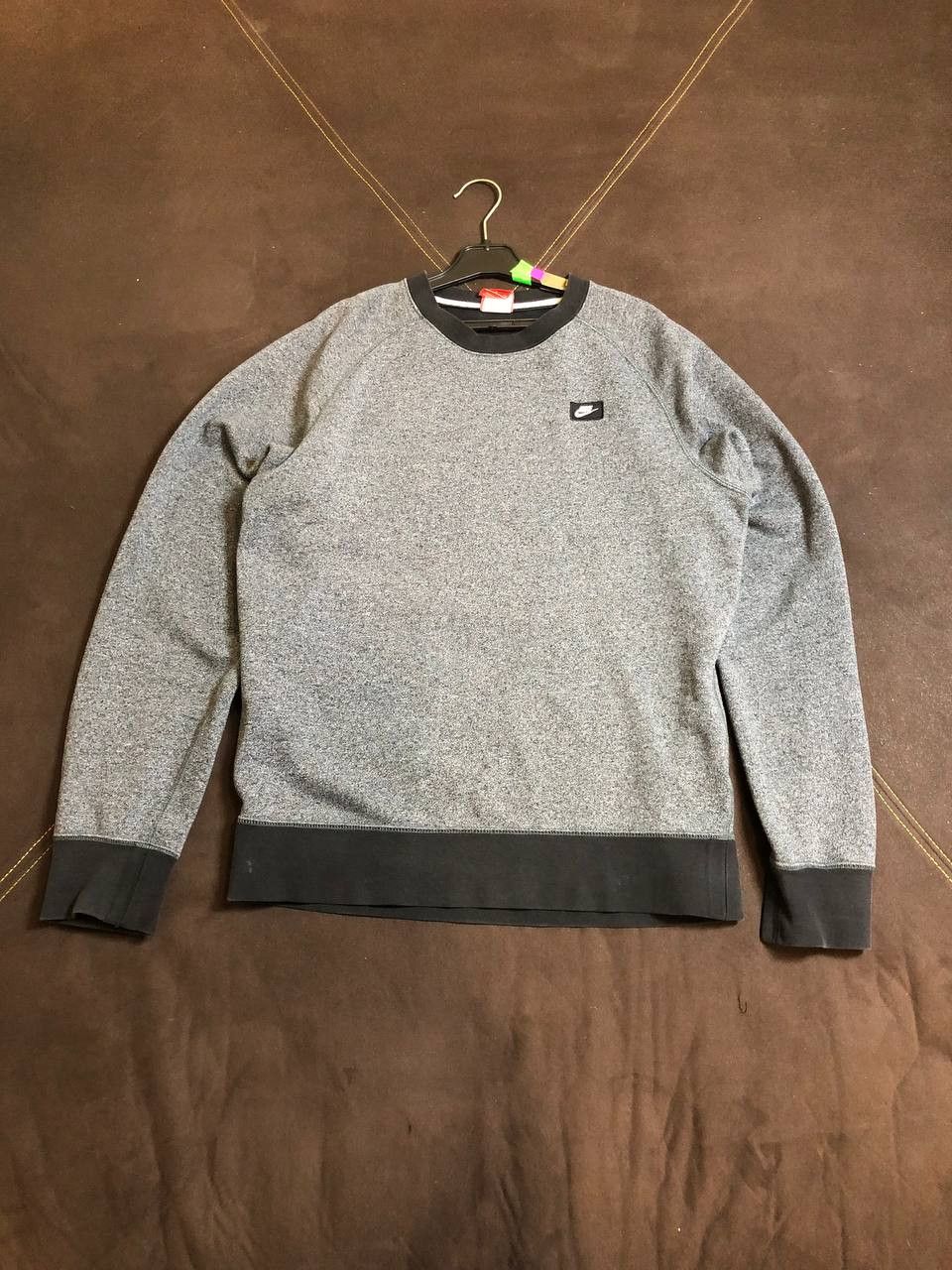 Nike Nike Sweatshirt Grey The Varsity Crew Shoebox Logo Pullover Size US S / EU 44-46 / 1 - 1 Thumbnail