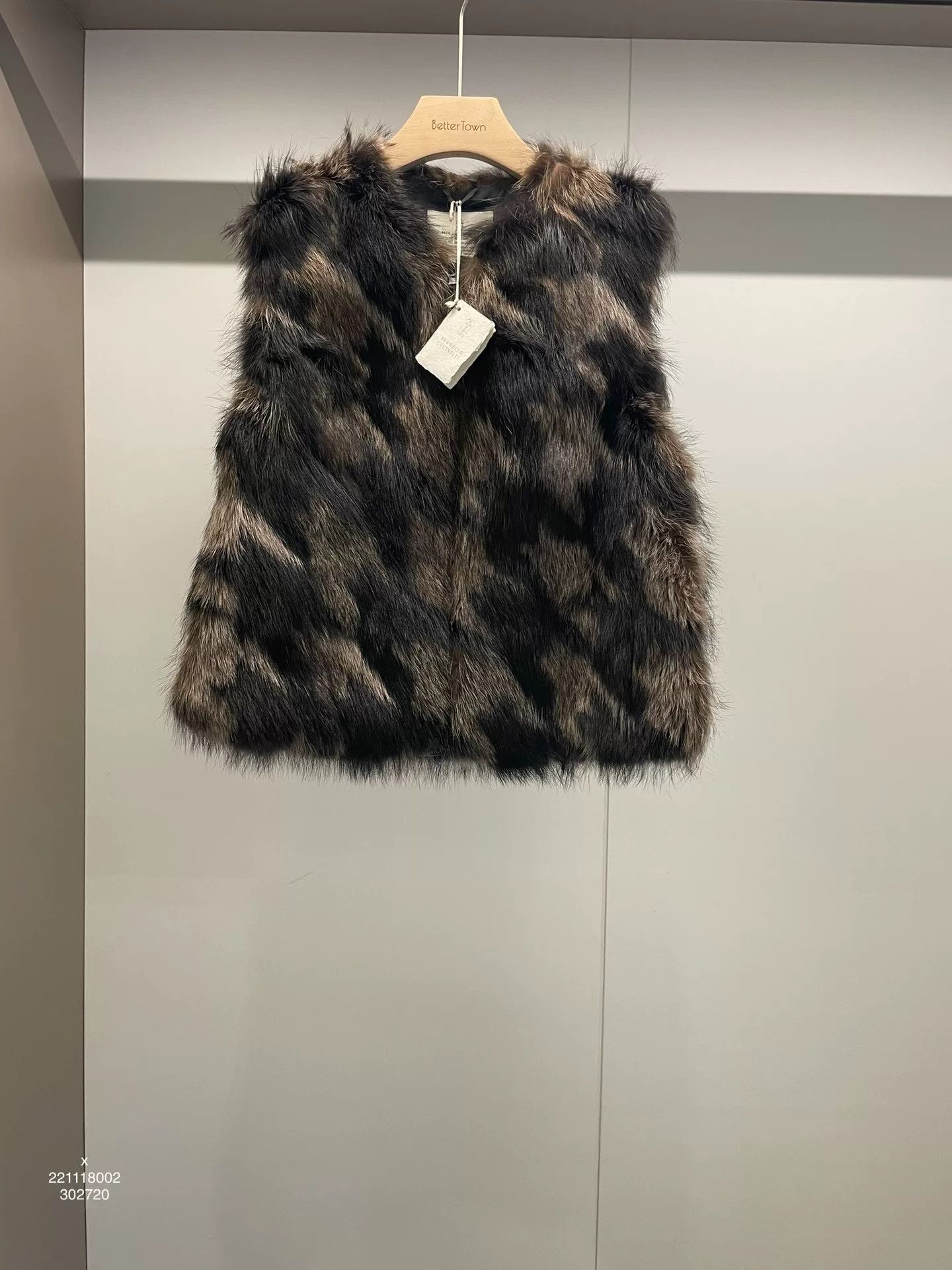 Brunello Cucinelli Brunello Cucinelli Shearling Fur Vest Size US M / EU 48-50 / 2 - 1 Thumbnail