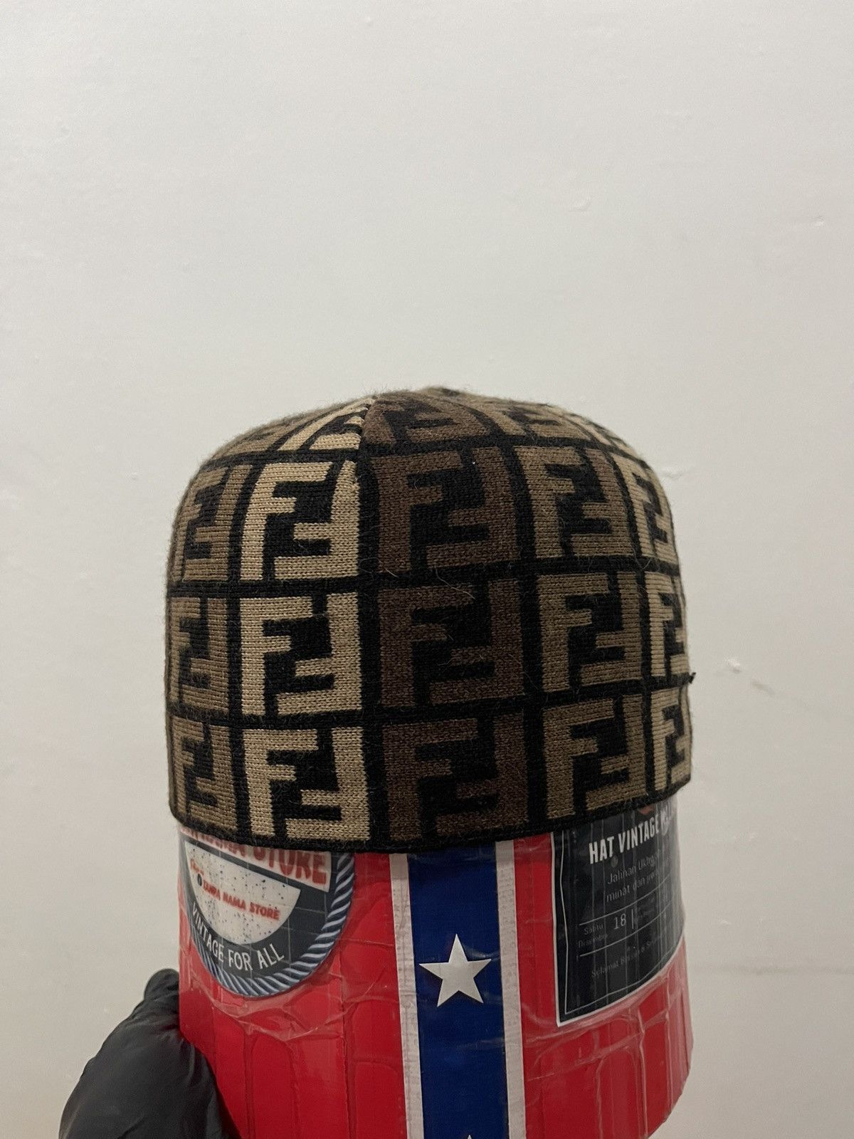 Fendi Beanie Fendi Brown Wool Hat Size ONE SIZE - 2 Thumbnail