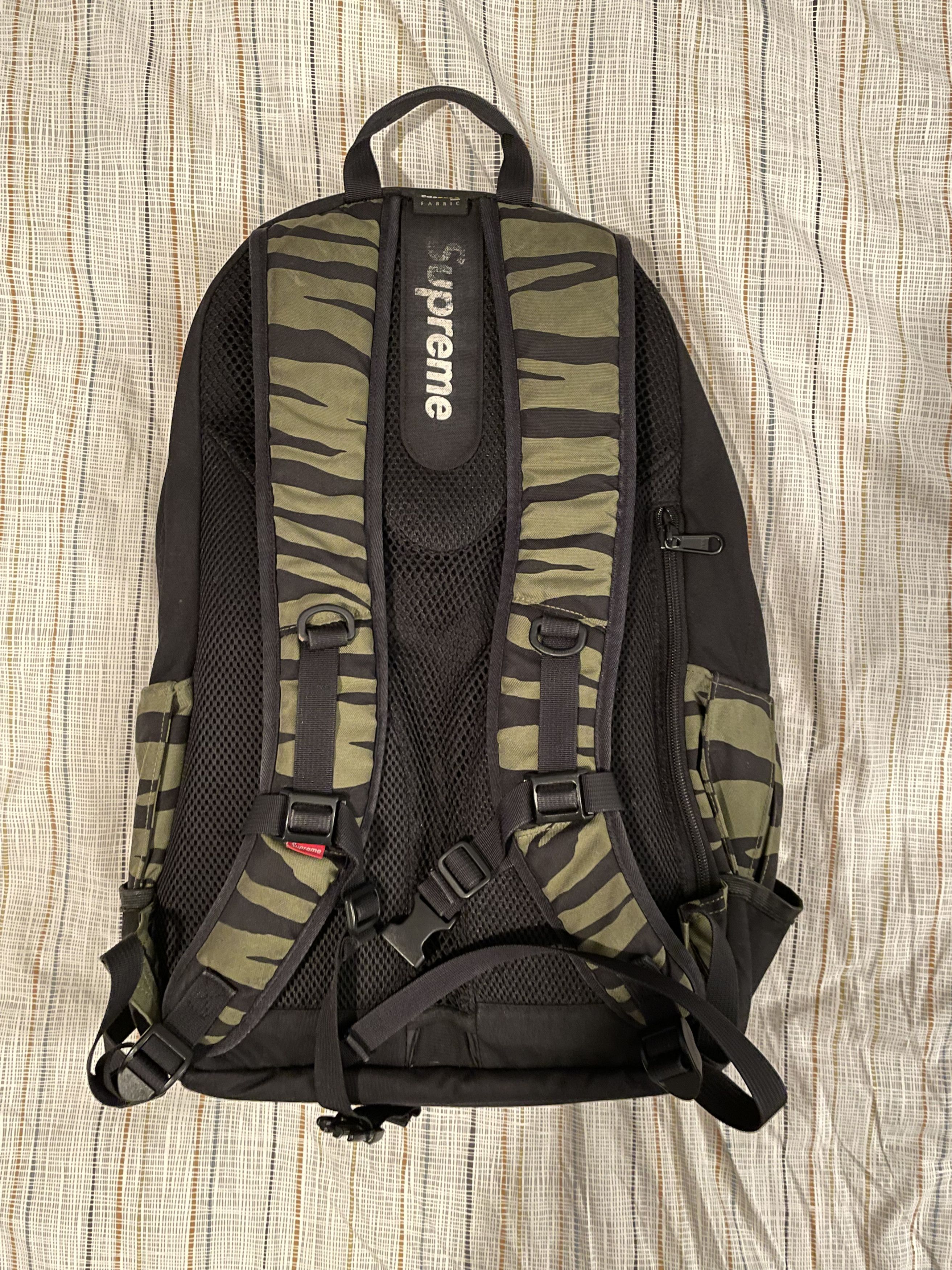 Supreme Supreme Zebra Backpack (2011) Size ONE SIZE - 2 Thumbnail