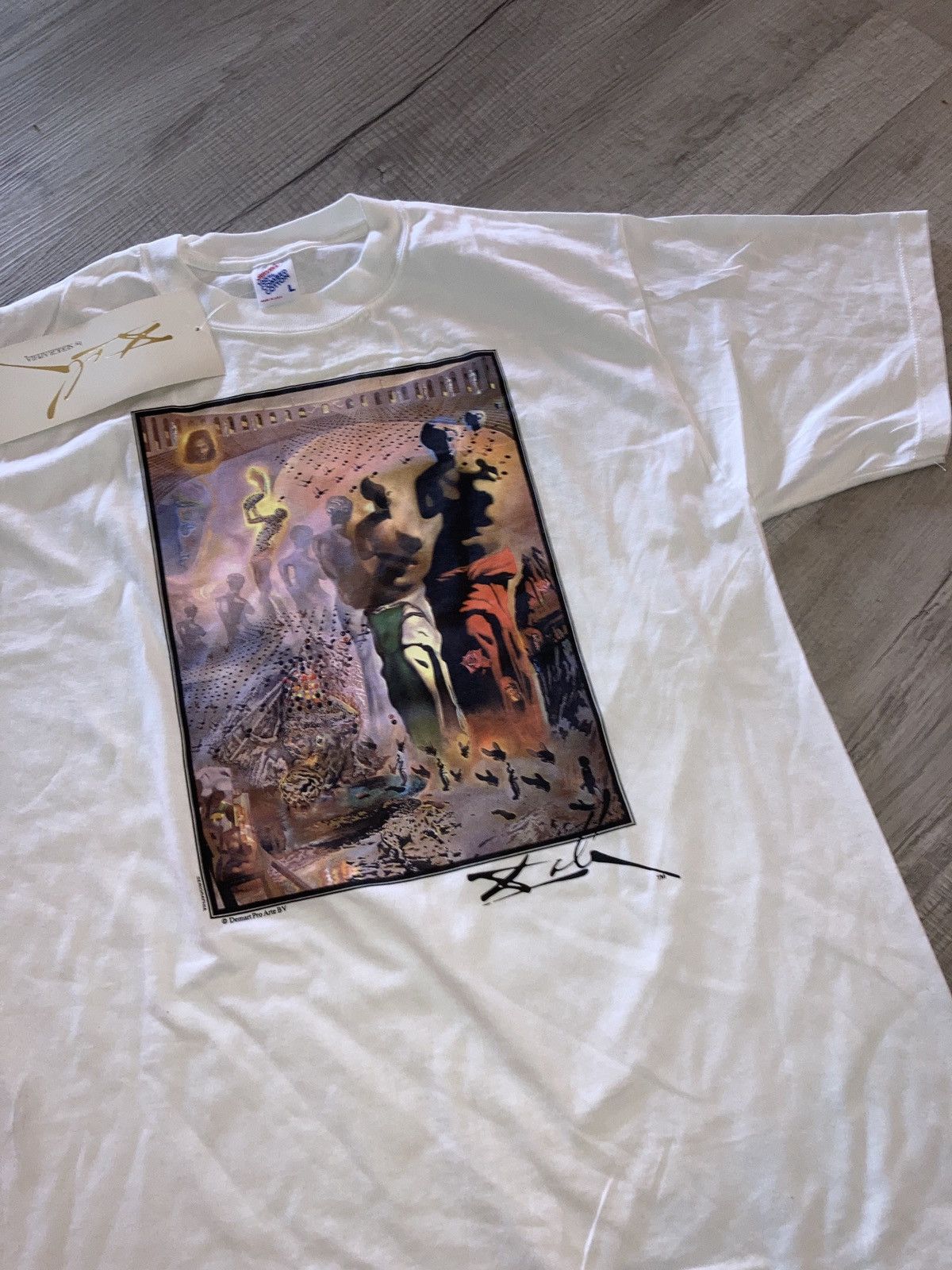 Vintage VTG 90s Salvador Dali Hallucinogenic Torreador T-Shirt XL Size US XL / EU 56 / 4 - 1 Thumbnail