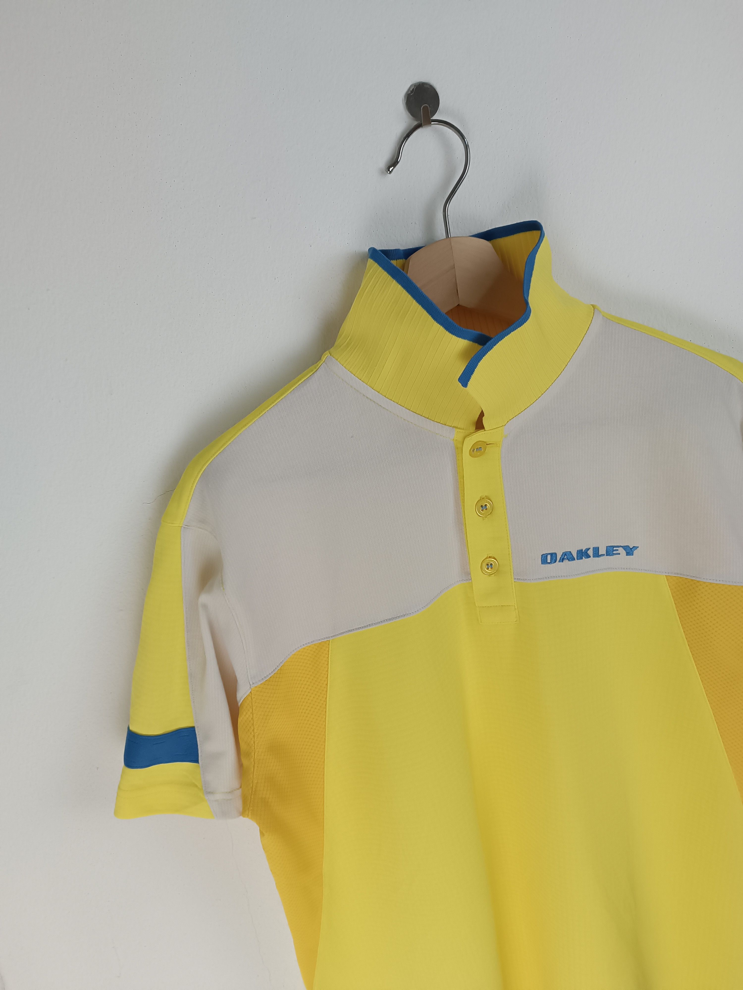 Oakley VINTAGE Y2K OAKLEY POLO GORPCORE TECHWEAR VERY RARE Size US L / EU 52-54 / 3 - 6 Thumbnail