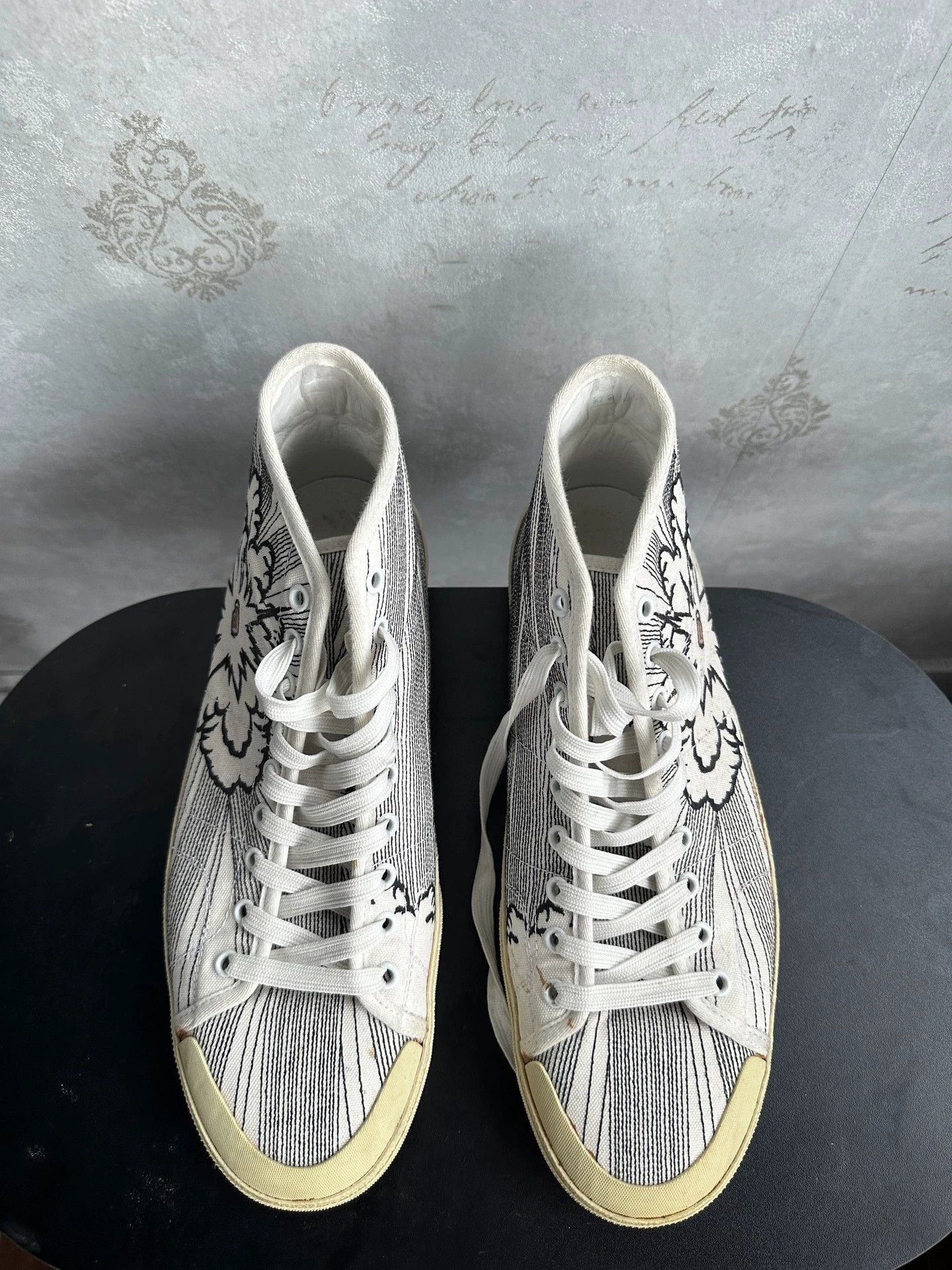 Saint Laurent Paris Saint Laurent 16SS Explosive Fist Sneakers Size US 10 / EU 43 - 1 Thumbnail
