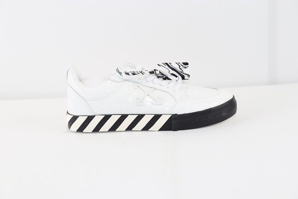 Off-White o1rshd1 Q:2 / New Low Vulcanized Sneaker in White/Beige Size US 9 / EU 42 - 5 Thumbnail