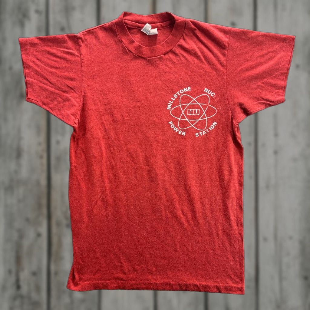 Hanes VINTAGE Millstone Nuclear Power Station Shirt Mens S Red Hanes 80s Refueling Tee Size US S / EU 44-46 / 1 - 1 Thumbnail