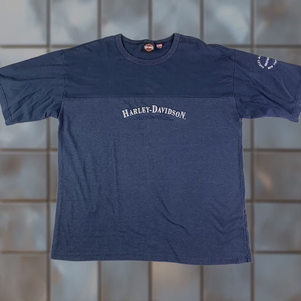 Harley Davidson VINTAGE Harley-Davidson Shirt 2XL Blue Embroidered Made in USA Men Short Sleeve Crew Neck USA Motorcycle 1990s Boys? Size US XXL / EU 58 / 5 - 1 Thumbnail