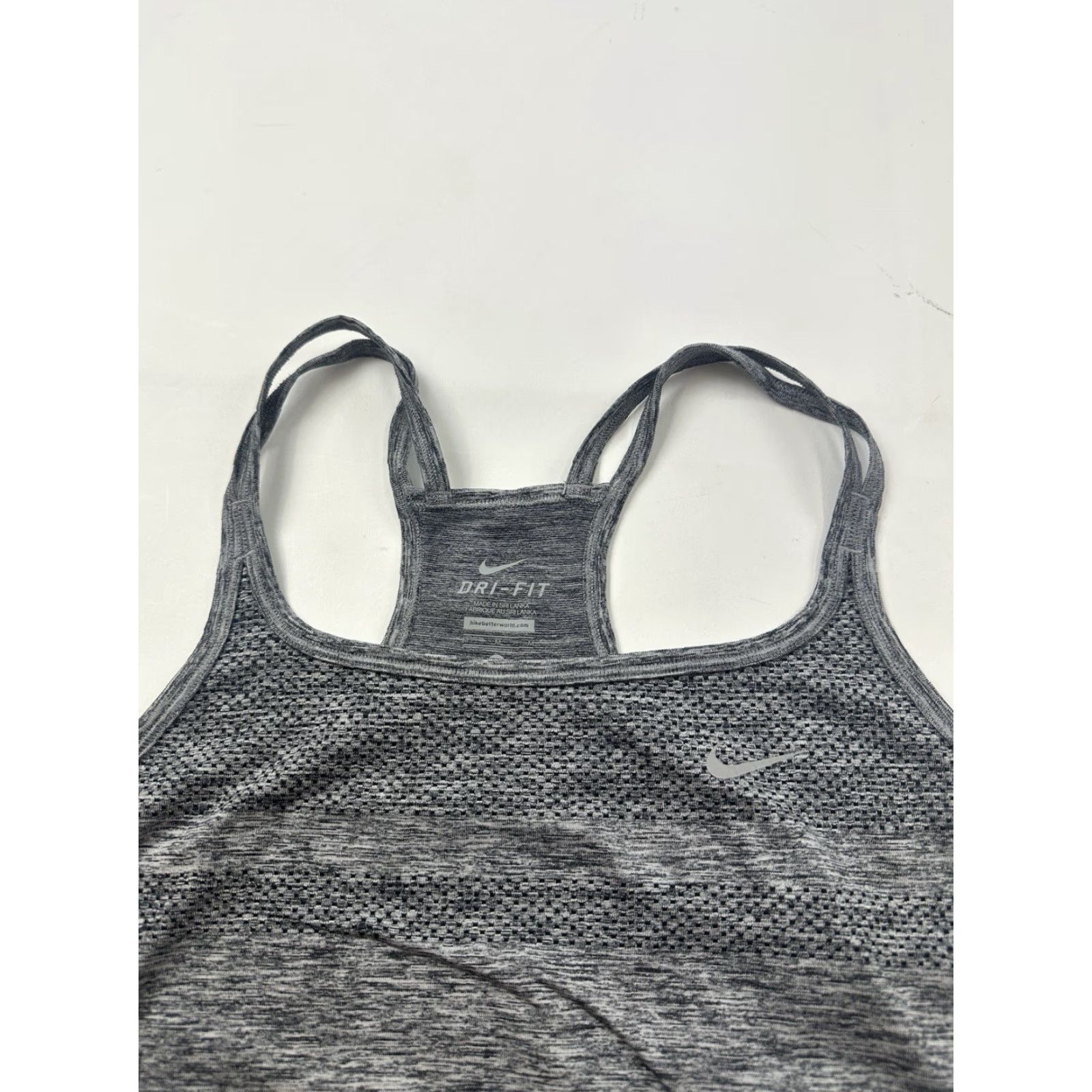 Nike Nike Shirt Womens Medium Gray Racerback Tank Top Athletic Running Sleeveless Top Size M / US 6-8 / IT 42-44 - 2 Thumbnail