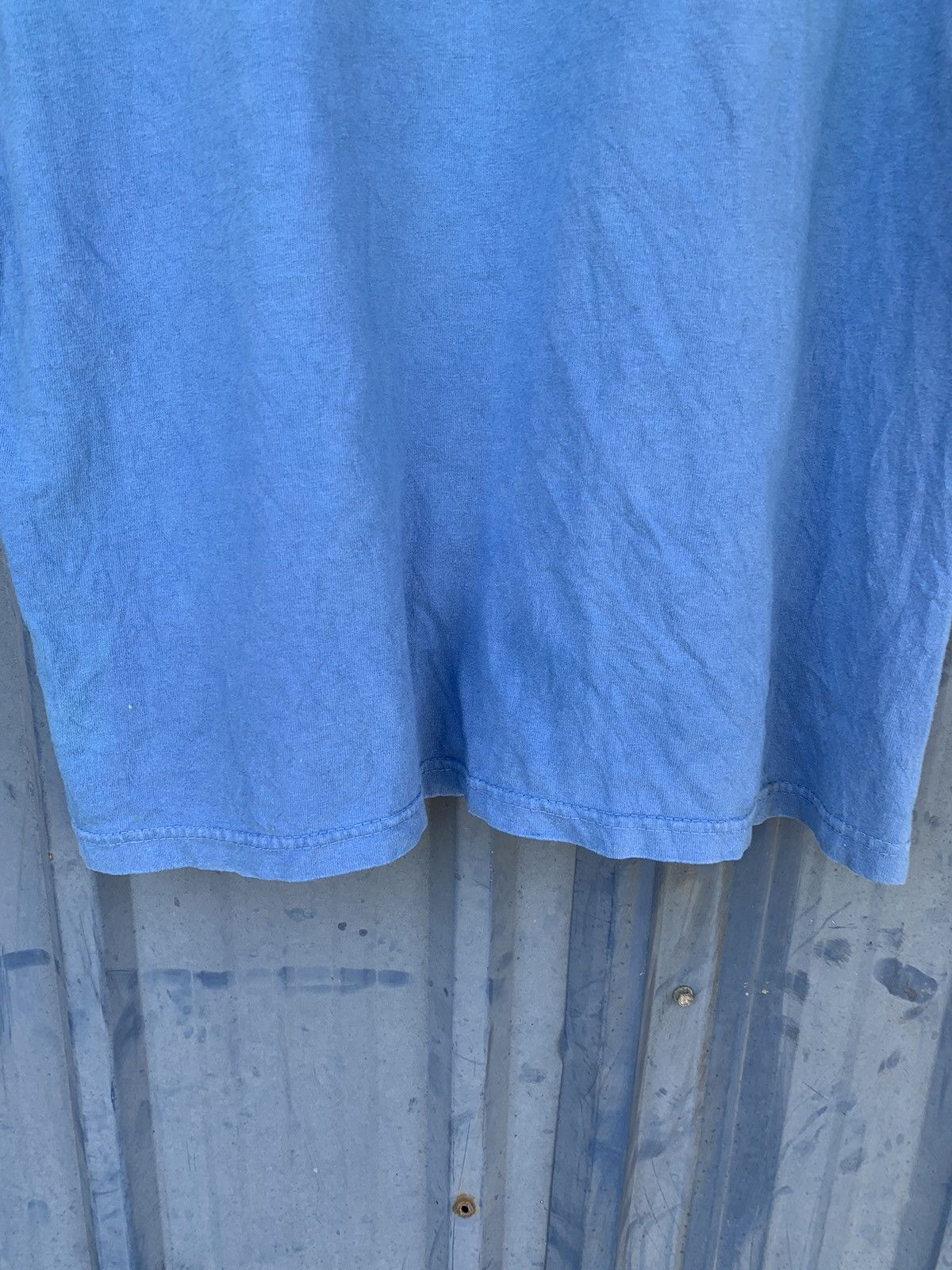Vintage Vintage Gordon Smith 2 Tone Surfing Tee Size US L / EU 52-54 / 3 - 8 Thumbnail