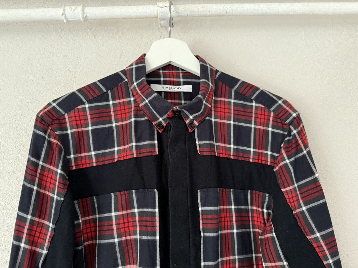 Givenchy Tartan Shirt with Paneled Contrast Inserts Size US M / EU 48-50 / 2 - 3 Thumbnail