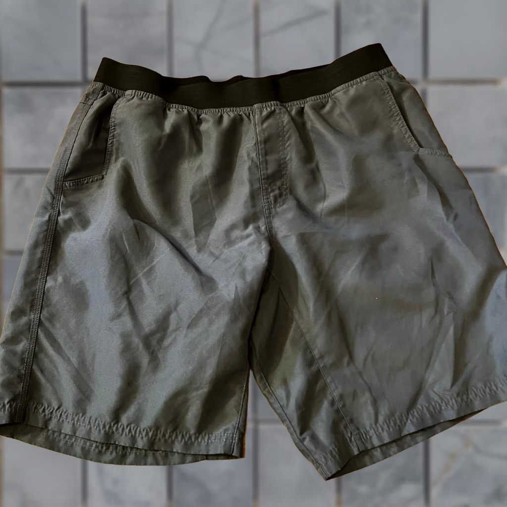 Prana Prana Mojo Shorts Mens XL Gray Pull On Running Stretch Hiking Active Yoga Size US 36 / EU 52 - 1 Thumbnail