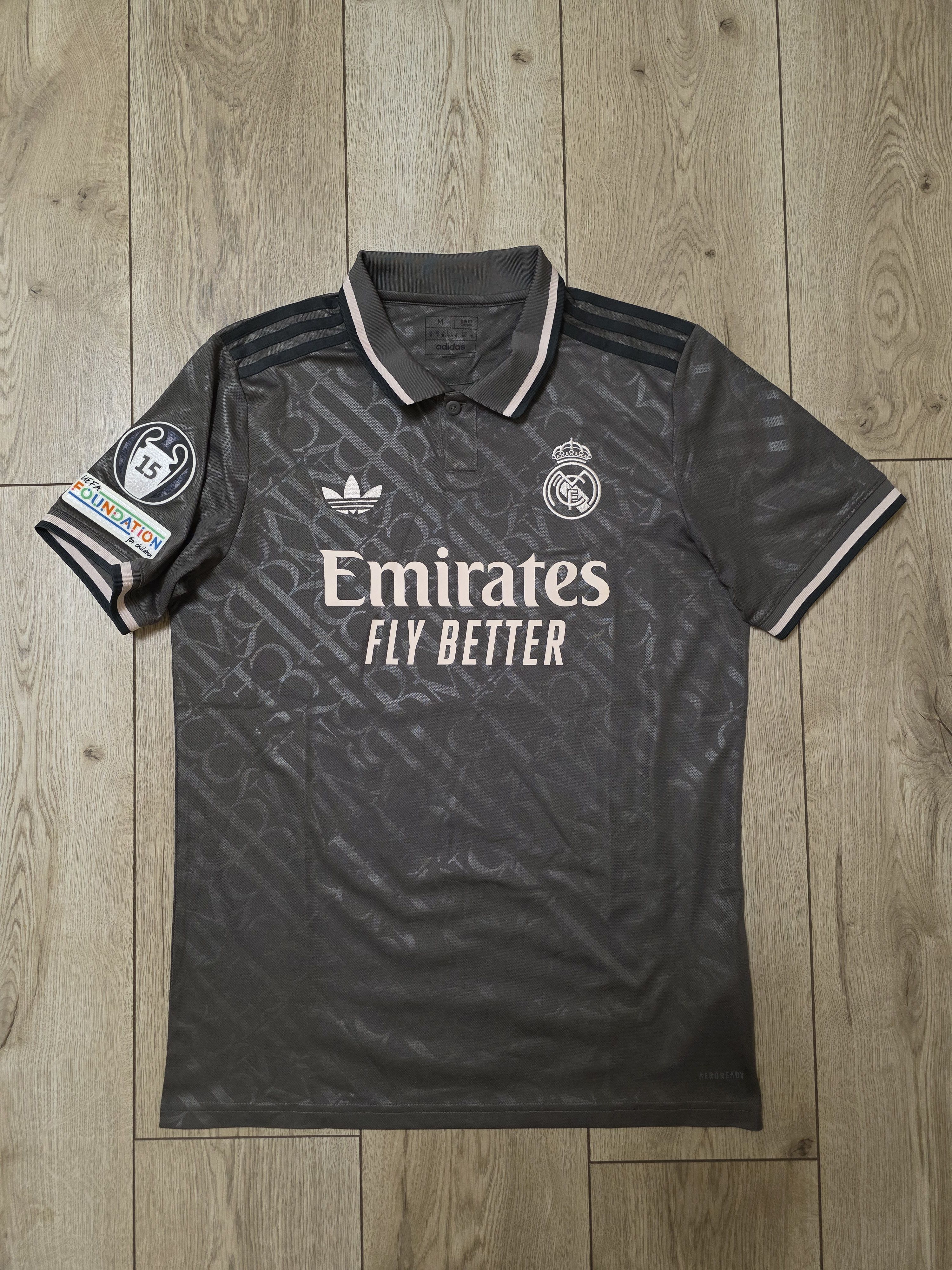 Adidas REAL MADRID 2024 2025 THIRD FOOTBALL SHIRT SOCCER JERSEY Size US M / EU 48-50 / 2 - 1 Thumbnail