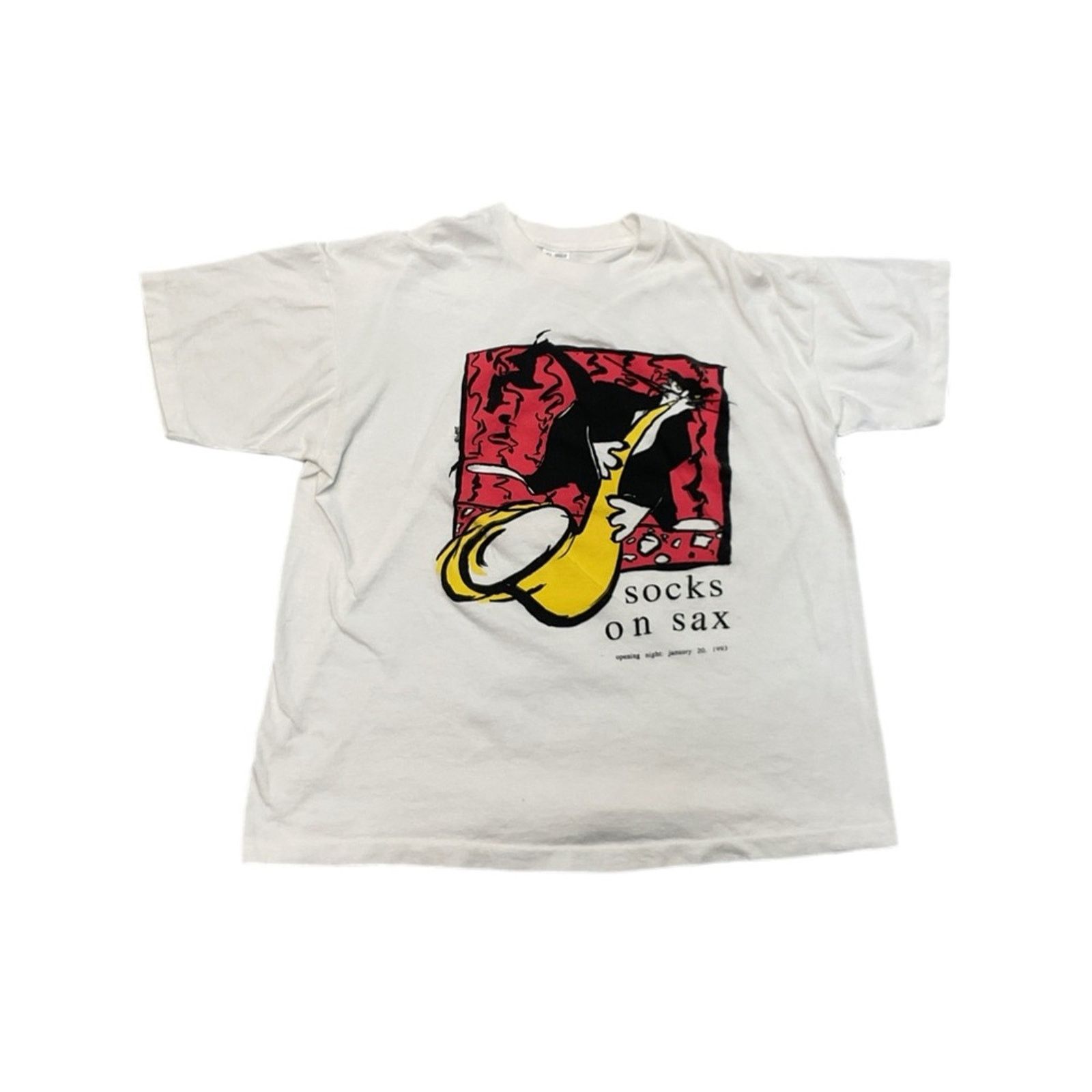 Hanes Vintage 90s "Socks on Sax" T-Shirt Size US XL / EU 56 / 4 - 1 Thumbnail