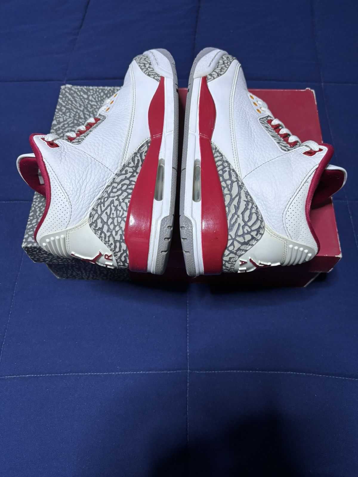 Jordan Brand Jordan 3 Retro Cardinal Red 2022 Size 8 Size US 8 / EU 41 - 3 Thumbnail