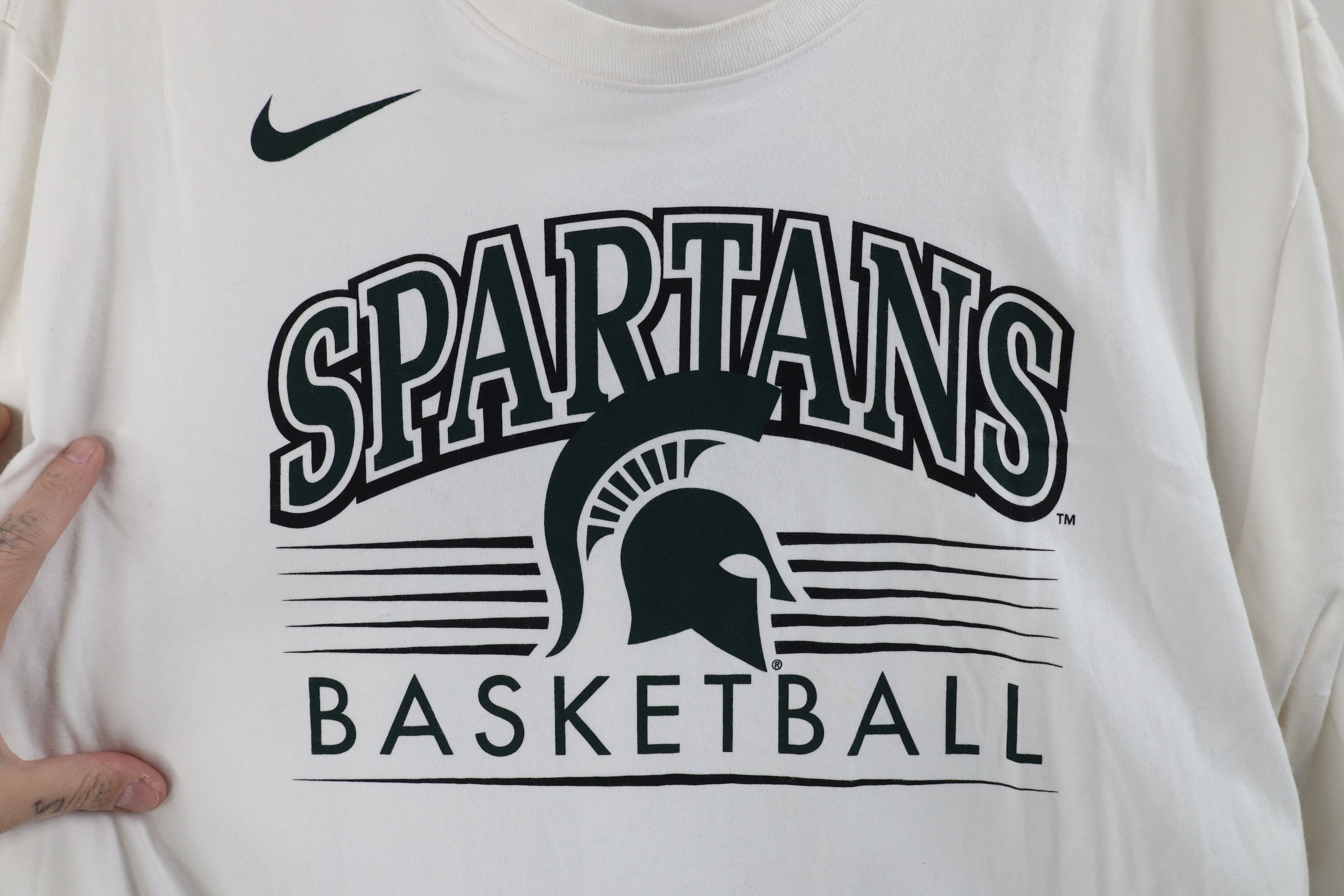 Nike × Vintage Nike Michigan University Basketball Long Sleeve T-Shirt Size US XXL / EU 58 / 5 - 4 Thumbnail