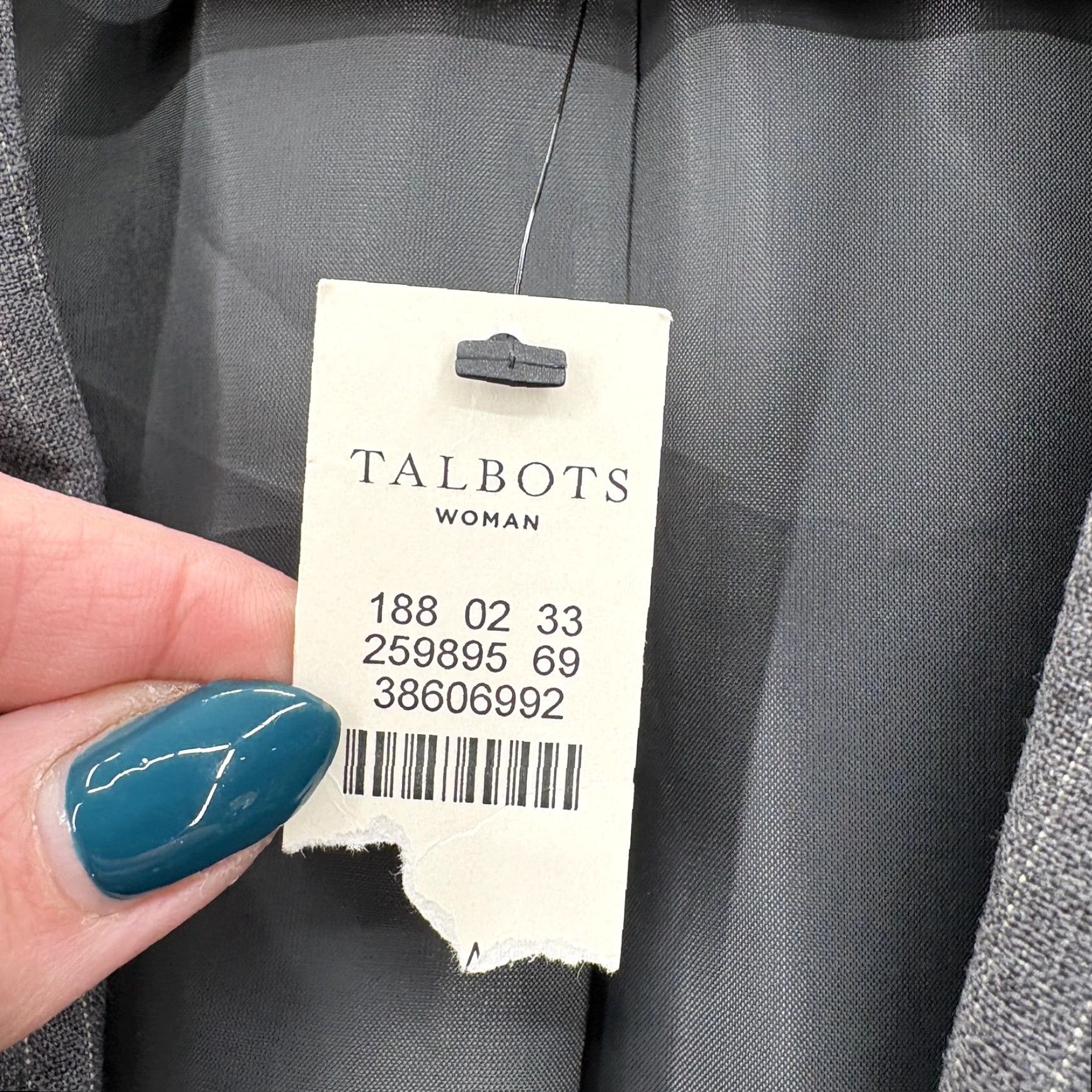 Talbots Talbots Blazer Womens 16W Gray Pinstripe Wool Blend Career Jacket Blazer, Gray, 16W, Plus, Button, Classic Fit, Workwear, Mens? Womens Size XXL / US 16-18 / IT 52-54 - 5 Thumbnail