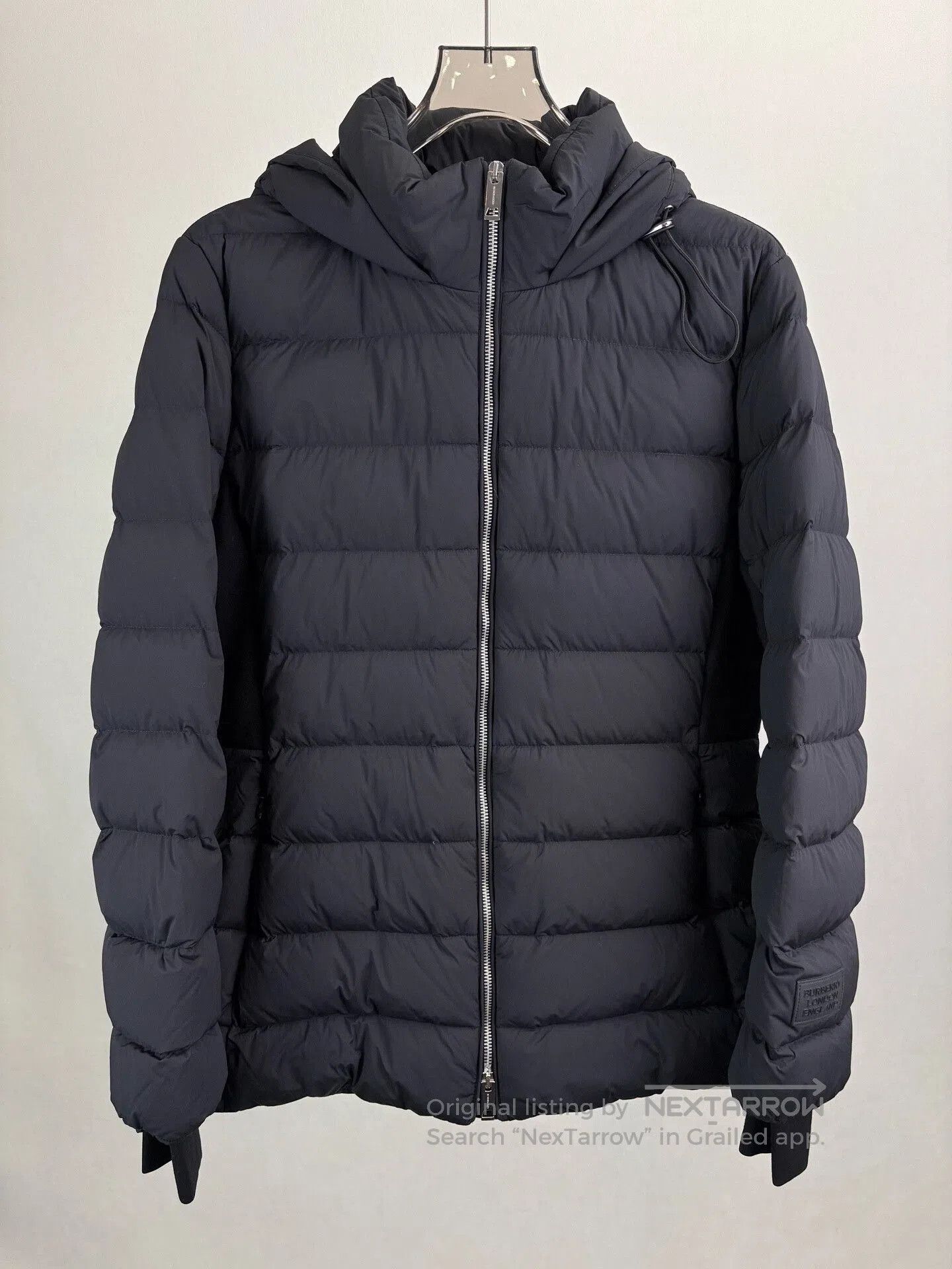 Burberry Burberry Black Down Jacket XL. Size US XL / EU 56 / 4 - 1 Thumbnail