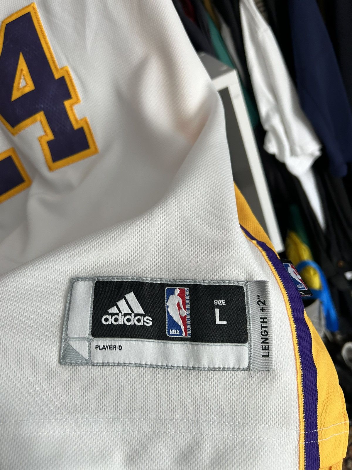 NBA Los Angeles Lakers #24 Bryant Adidas Basketball NBA jersey Size US L / EU 52-54 / 3 - 9 Thumbnail