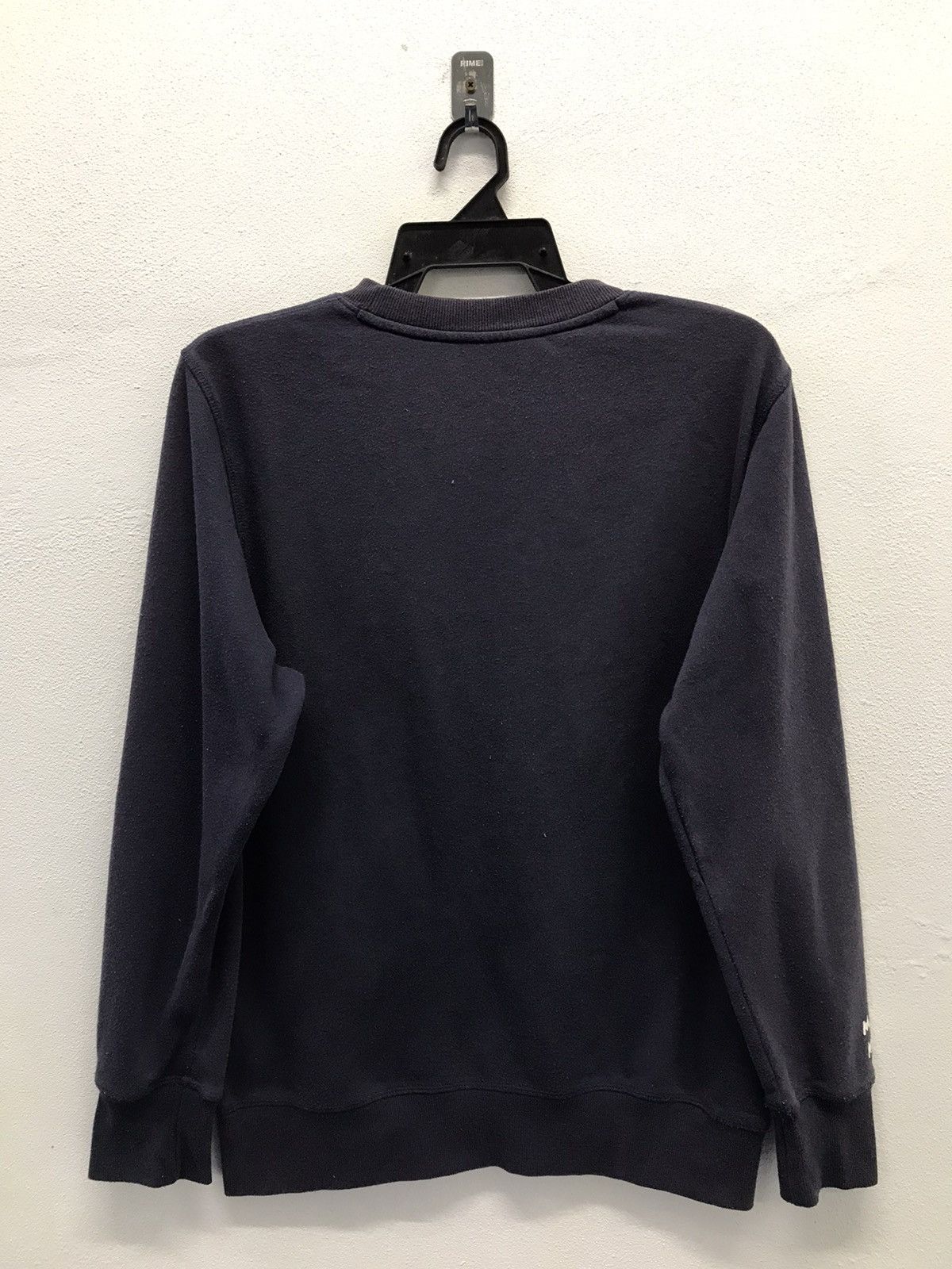 Disney × GU × Mickey Mouse Vintage GU Mickey Mouse Sweatshirt Size US M / EU 48-50 / 2 - 2 Thumbnail