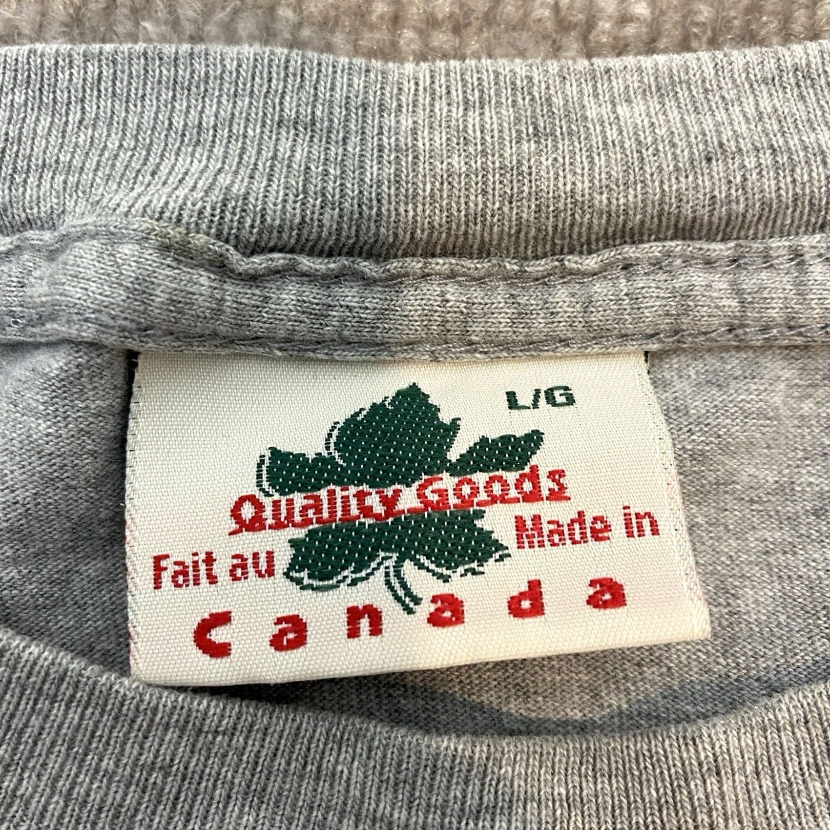 Etro Vintage Canada Shirt Men Large Gray Explore 90s Quality Goods Tag Retro Size US L / EU 52-54 / 3 - 5 Thumbnail