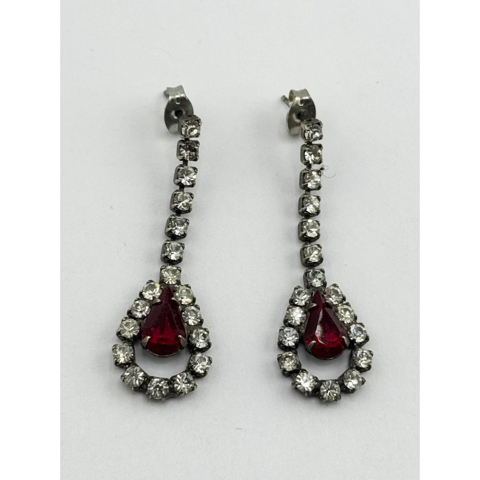 Vintage Vintage red rhinestone dangle drop earrings Size ONE SIZE - 2 Thumbnail