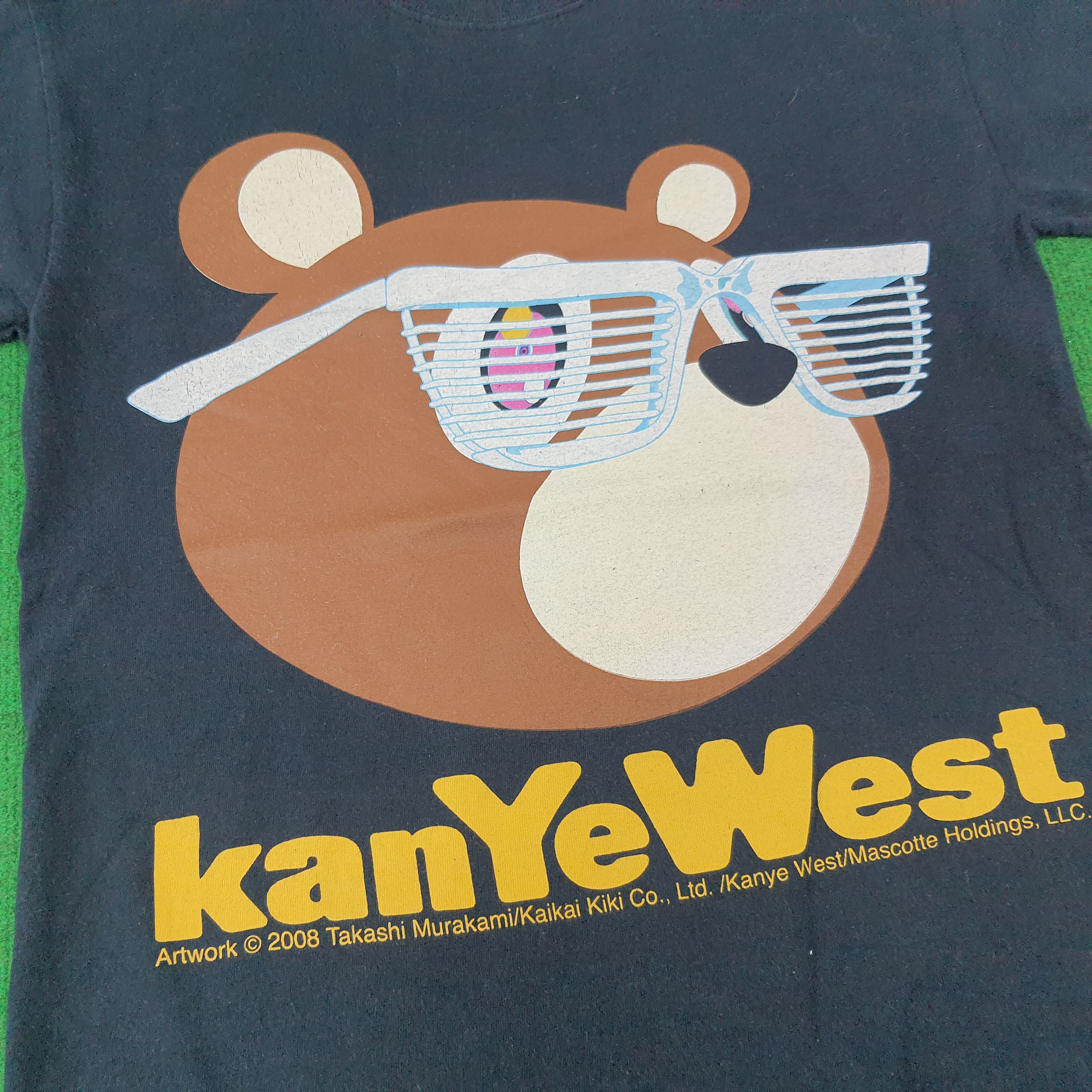 Vintage Vintage 2008 Kanye West College Dropout Bear Tshirt C276N53 Size US S / EU 44-46 / 1 - 2 Thumbnail