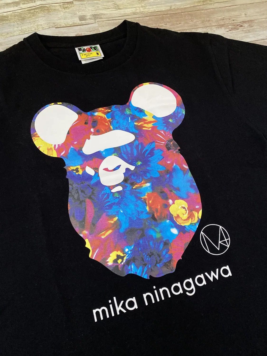 Bape Bearbrick Mika Ninagawa Tee Size US M / EU 48-50 / 2 - 1 Thumbnail